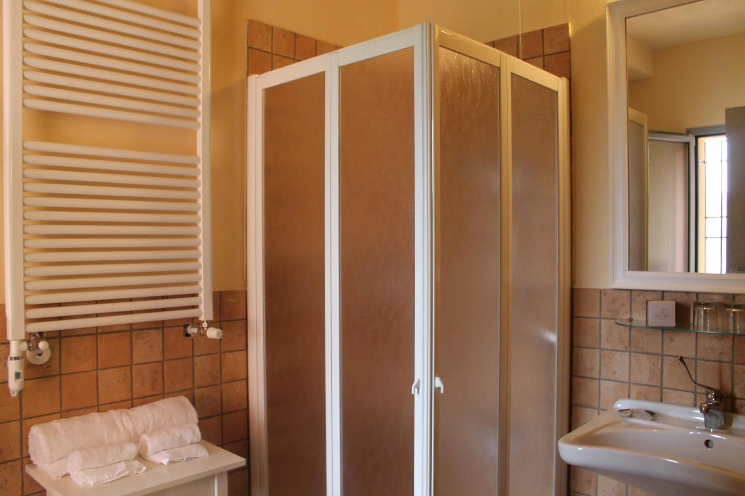 Shower in Agriturismo Ben Ti Voglio