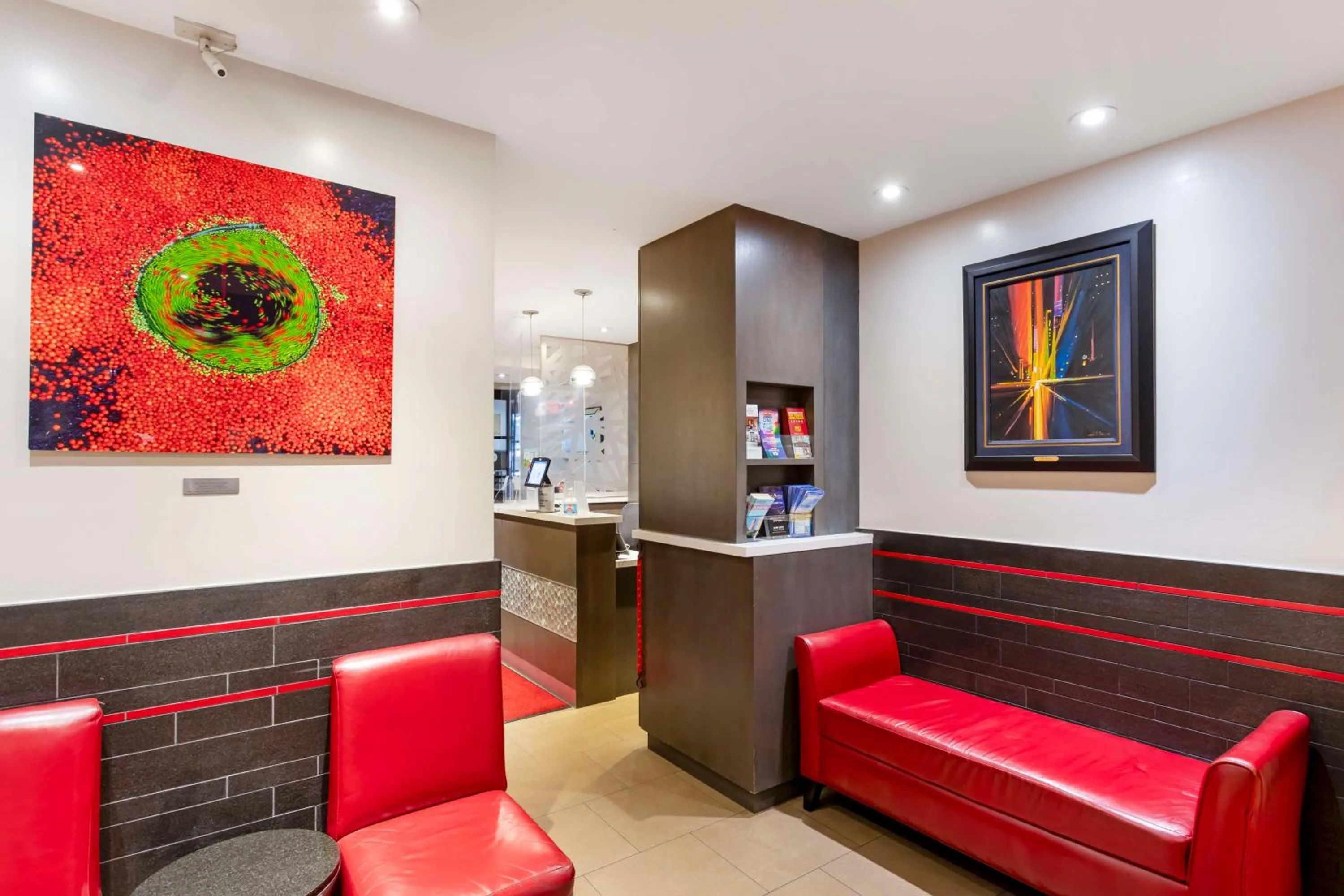 Lobby or reception in Best Western Plus Hospitality House Suites