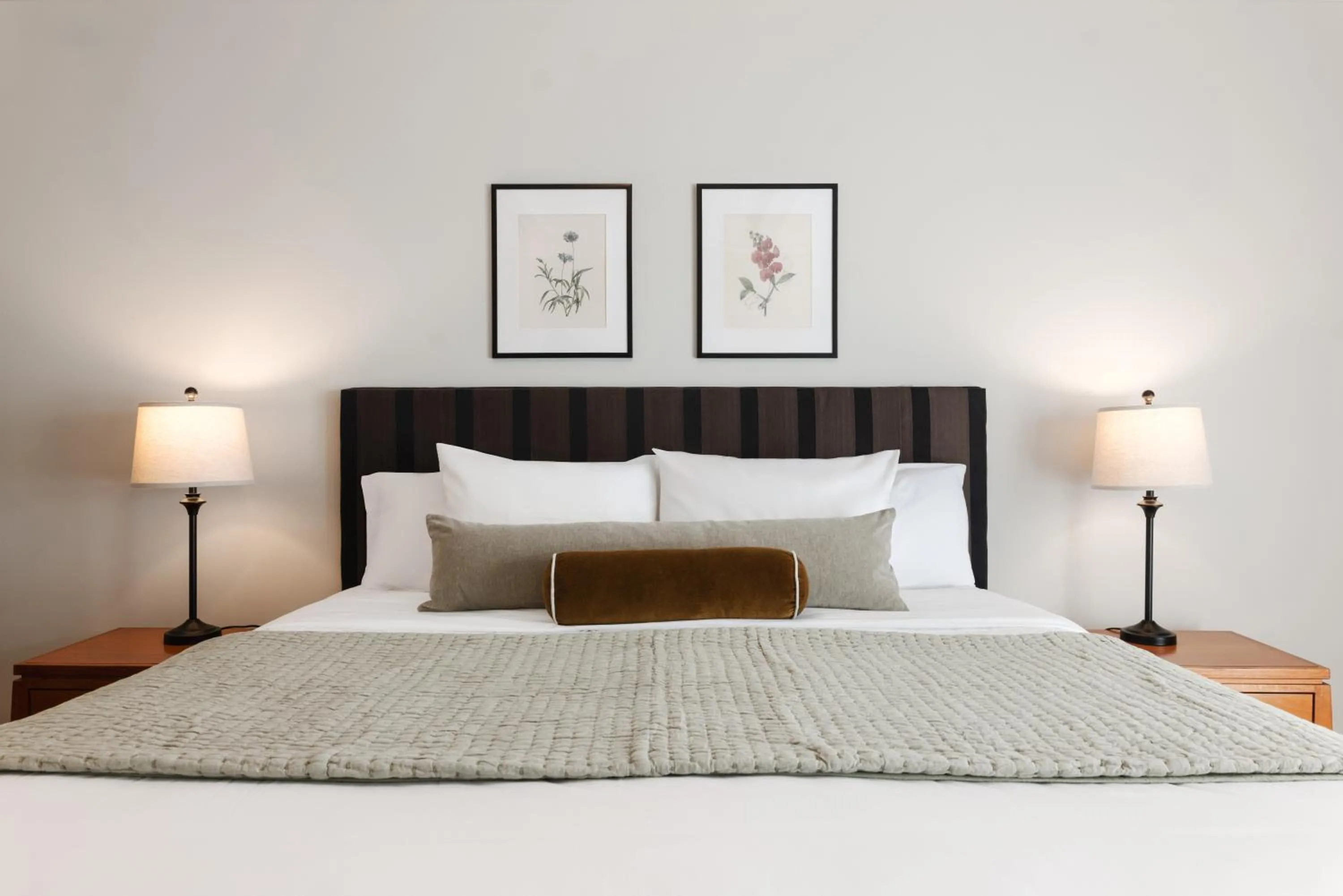 Bedroom, Bed in The Bayard