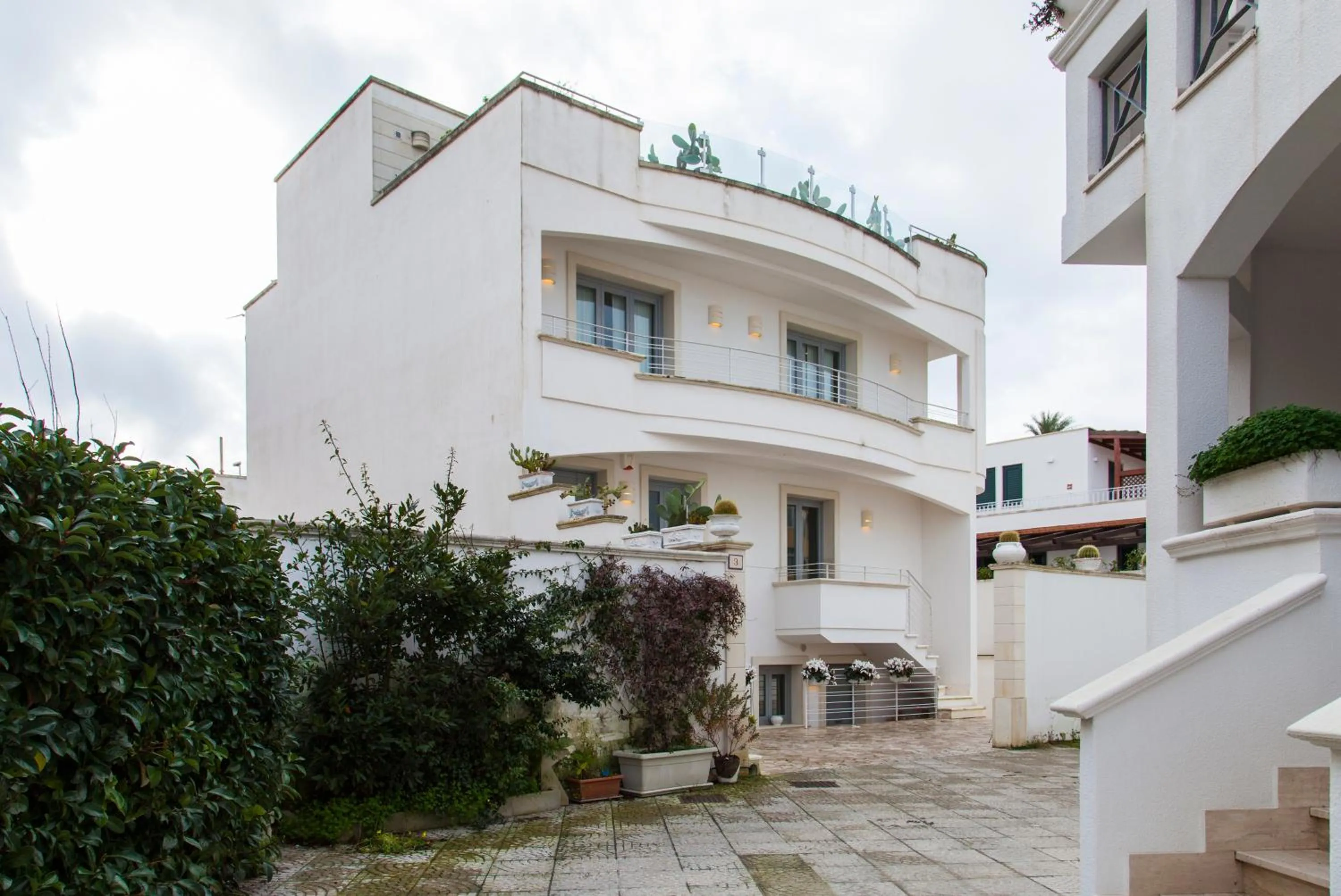 Property building in Le Terrazze