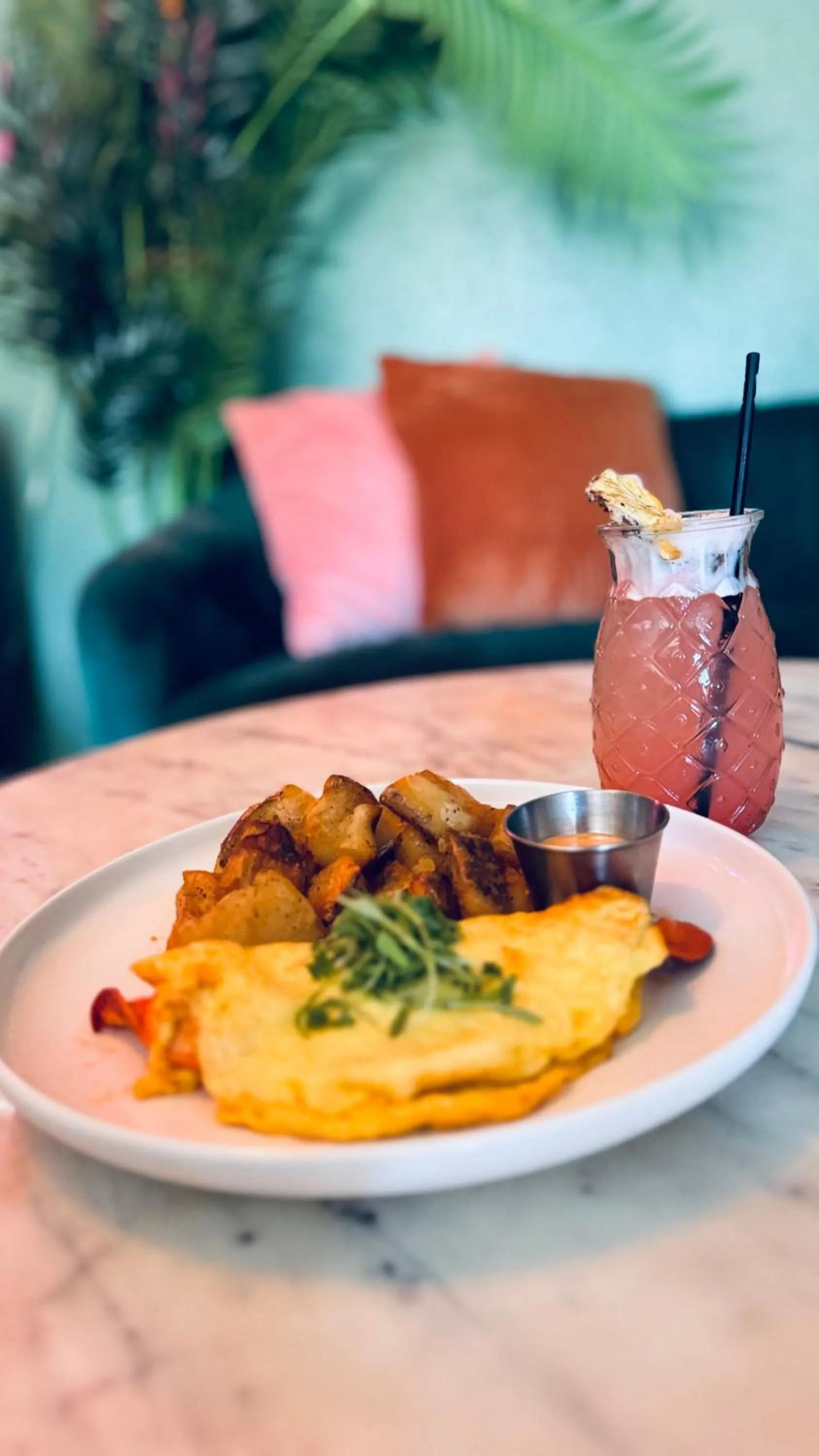 Restaurant/places to eat in FOUND Hotel, Santa Monica