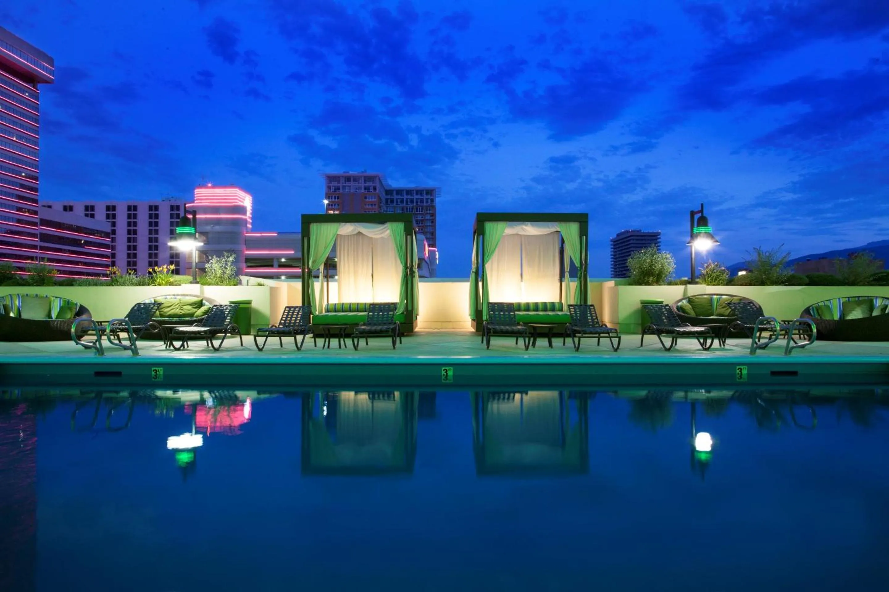 Swimming pool in Silver Legacy Reno, A Caesars Destination