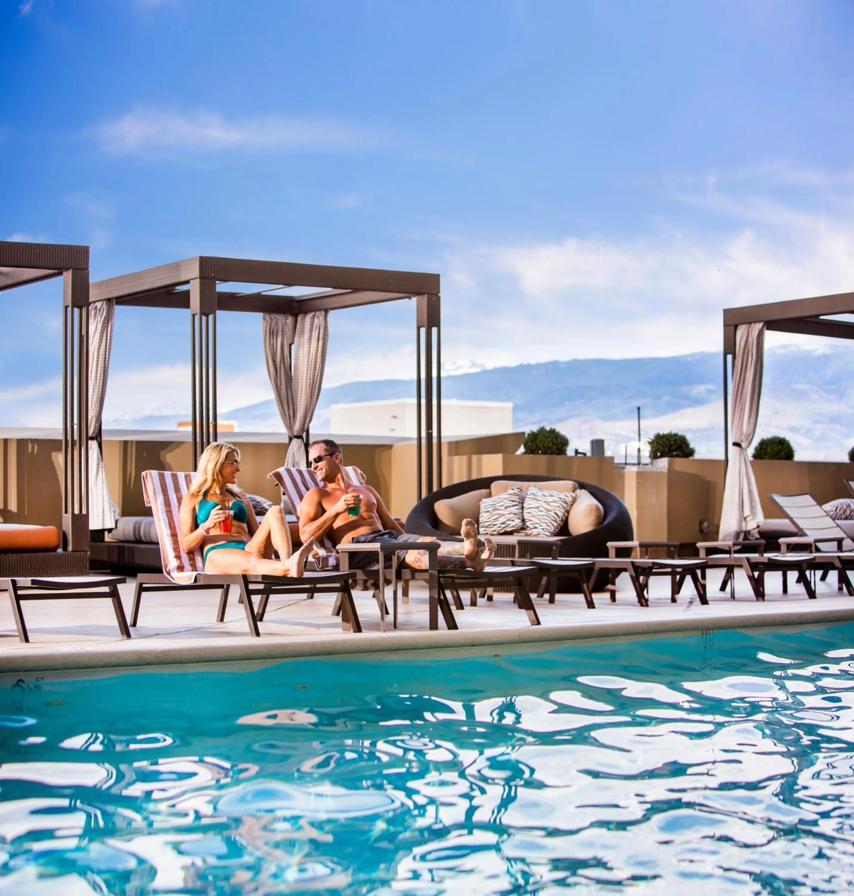 Swimming pool in Silver Legacy Reno, A Caesars Destination