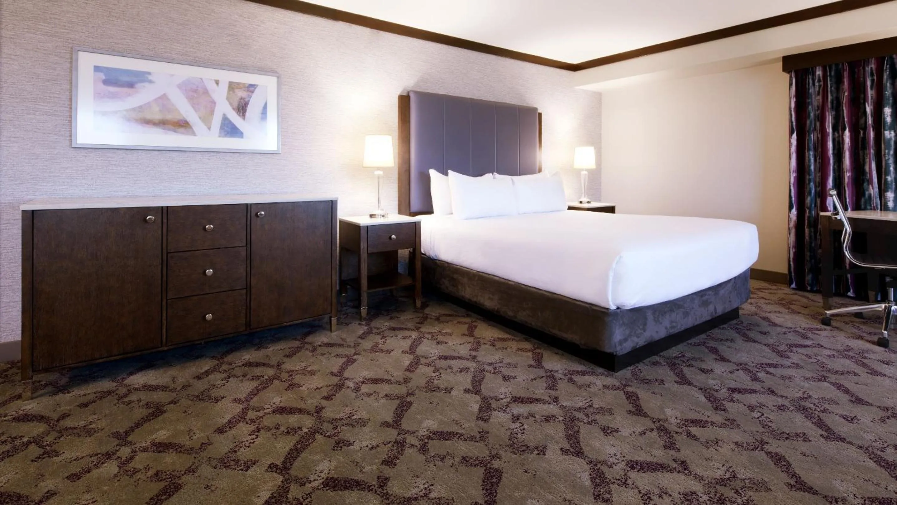 Bed in Silver Legacy Reno, A Caesars Destination