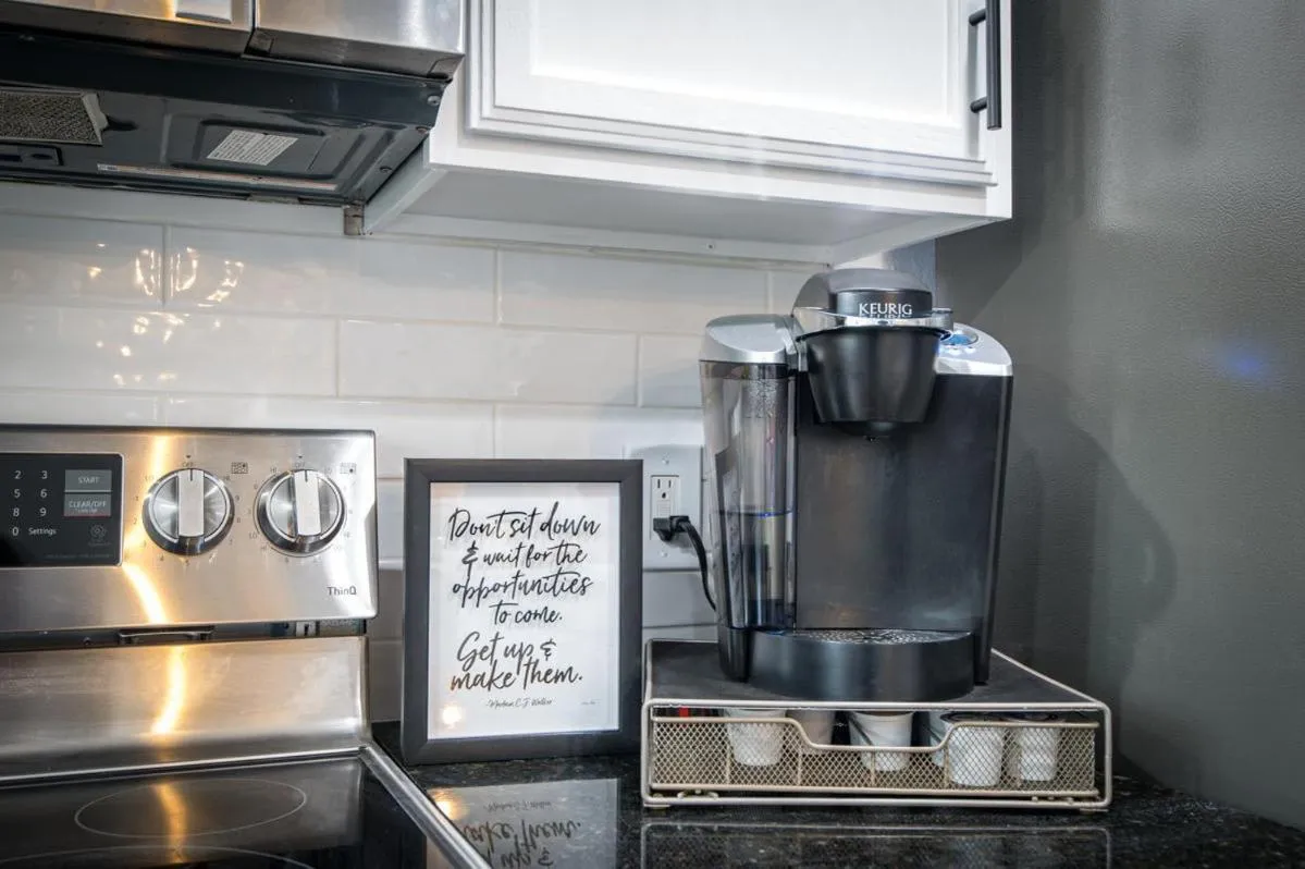 Lake LBJ 4BR Home w/ Boat Deck, Huge Yard