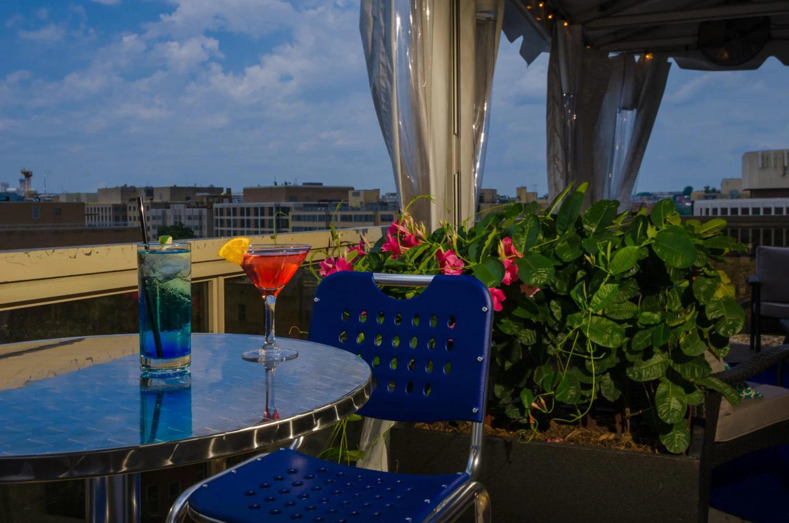 Lounge or bar in Beacon Hotel & Corporate Quarters