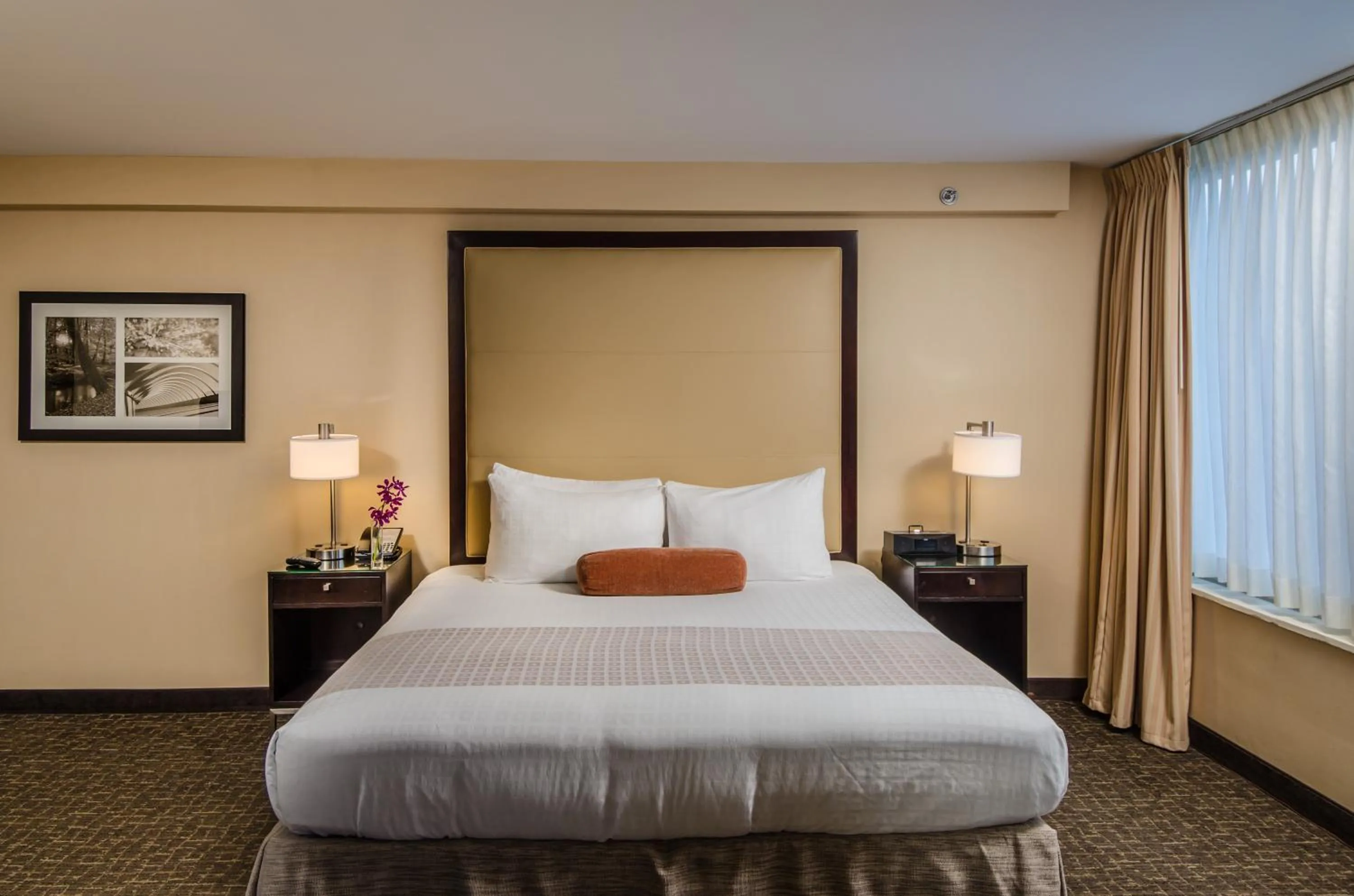 Photo of the whole room, Bed in Beacon Hotel & Corporate Quarters