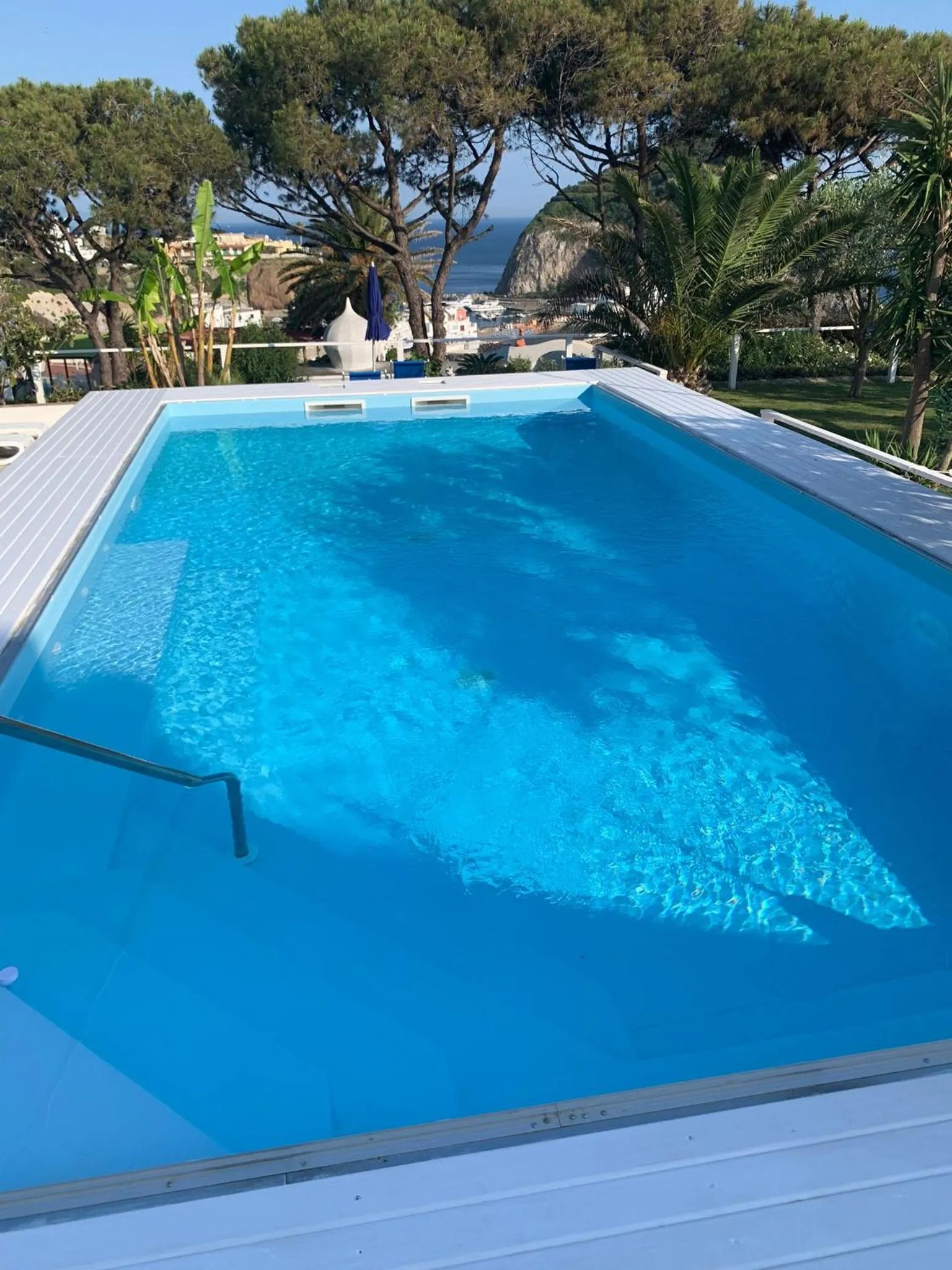 Swimming pool in Hotel Casa Adolfo Ischia