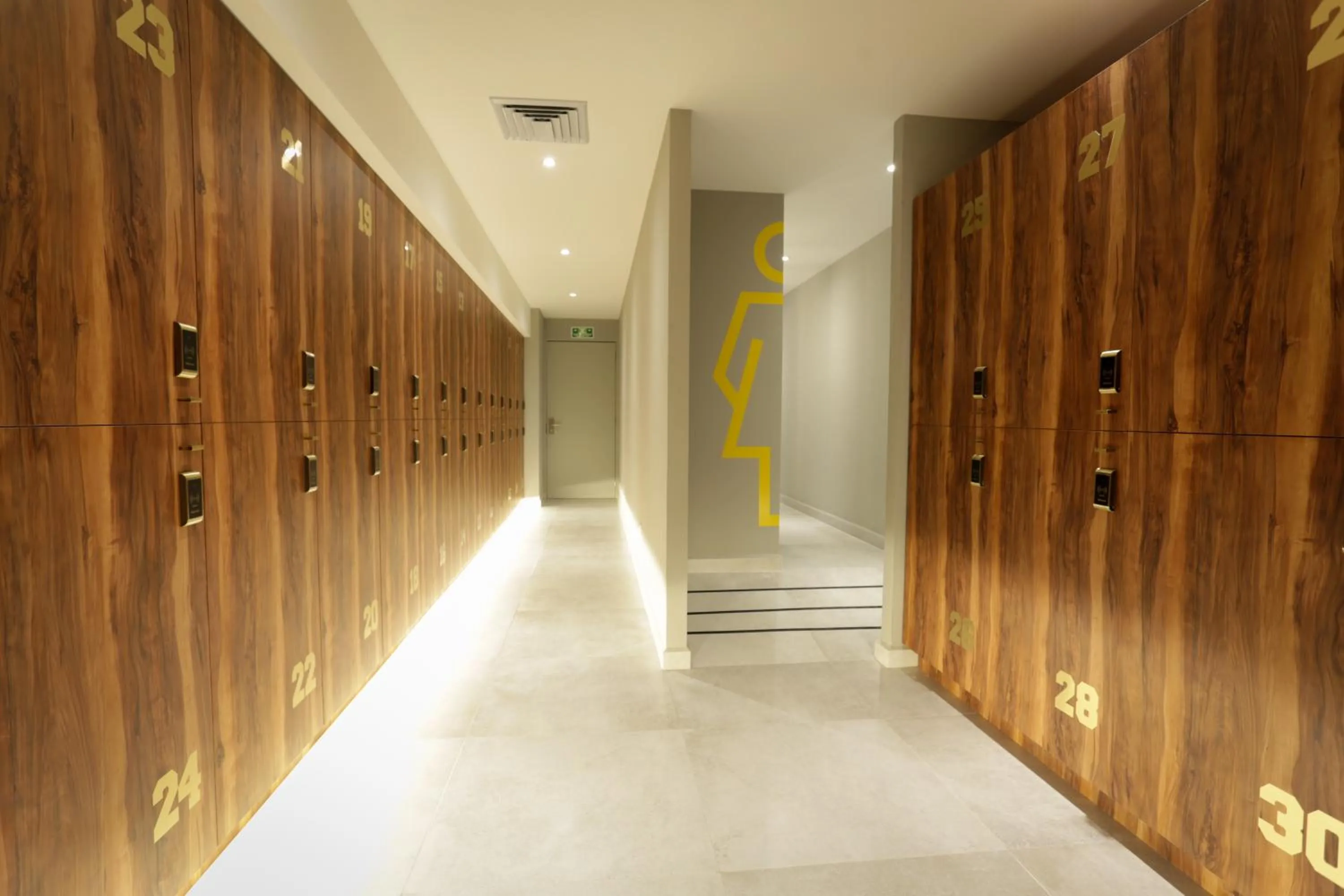 Bathroom in The Yellow Capsule Cancun Close to Airport