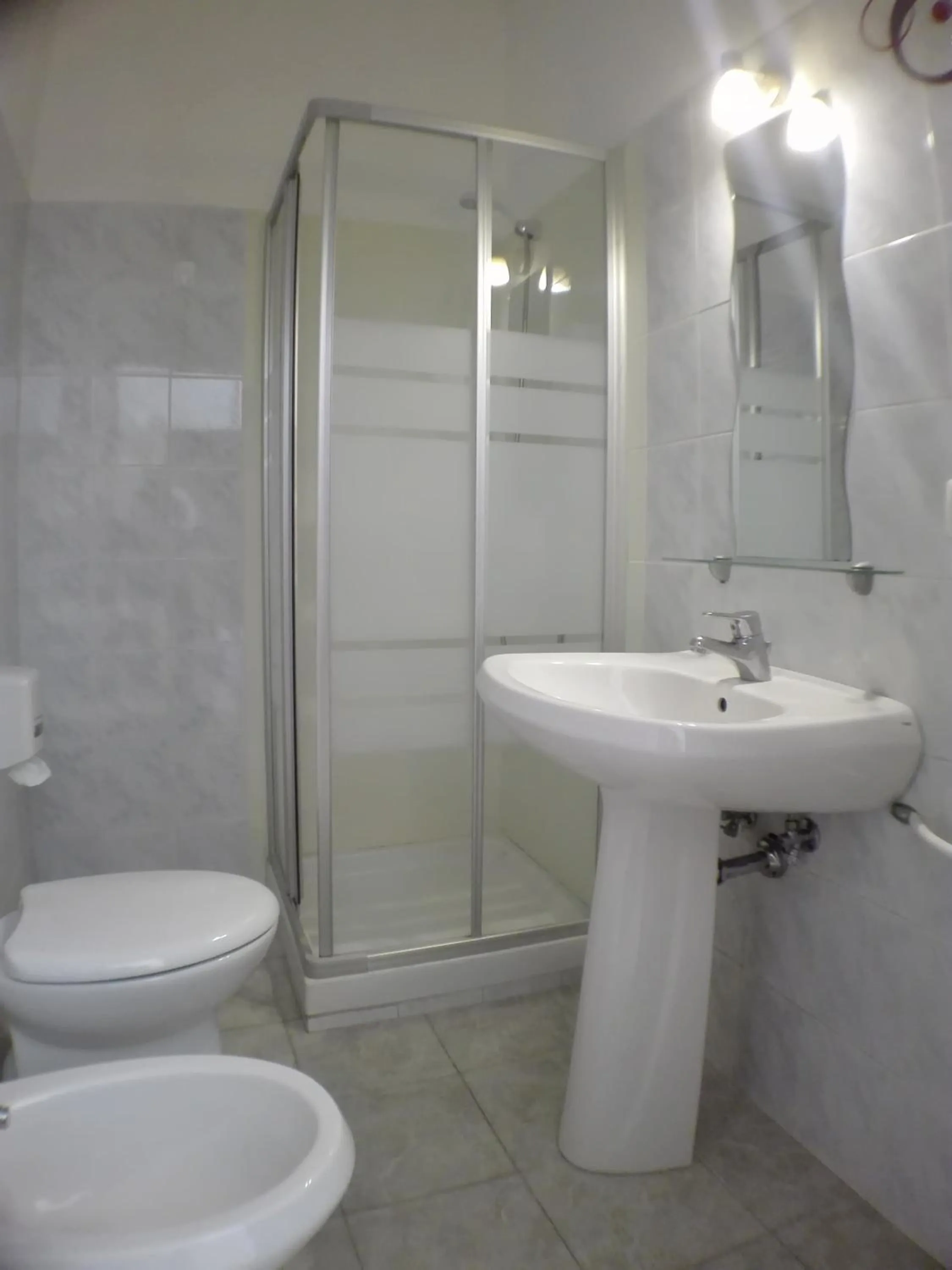 Bathroom in Hotel Villa Cesare B&B