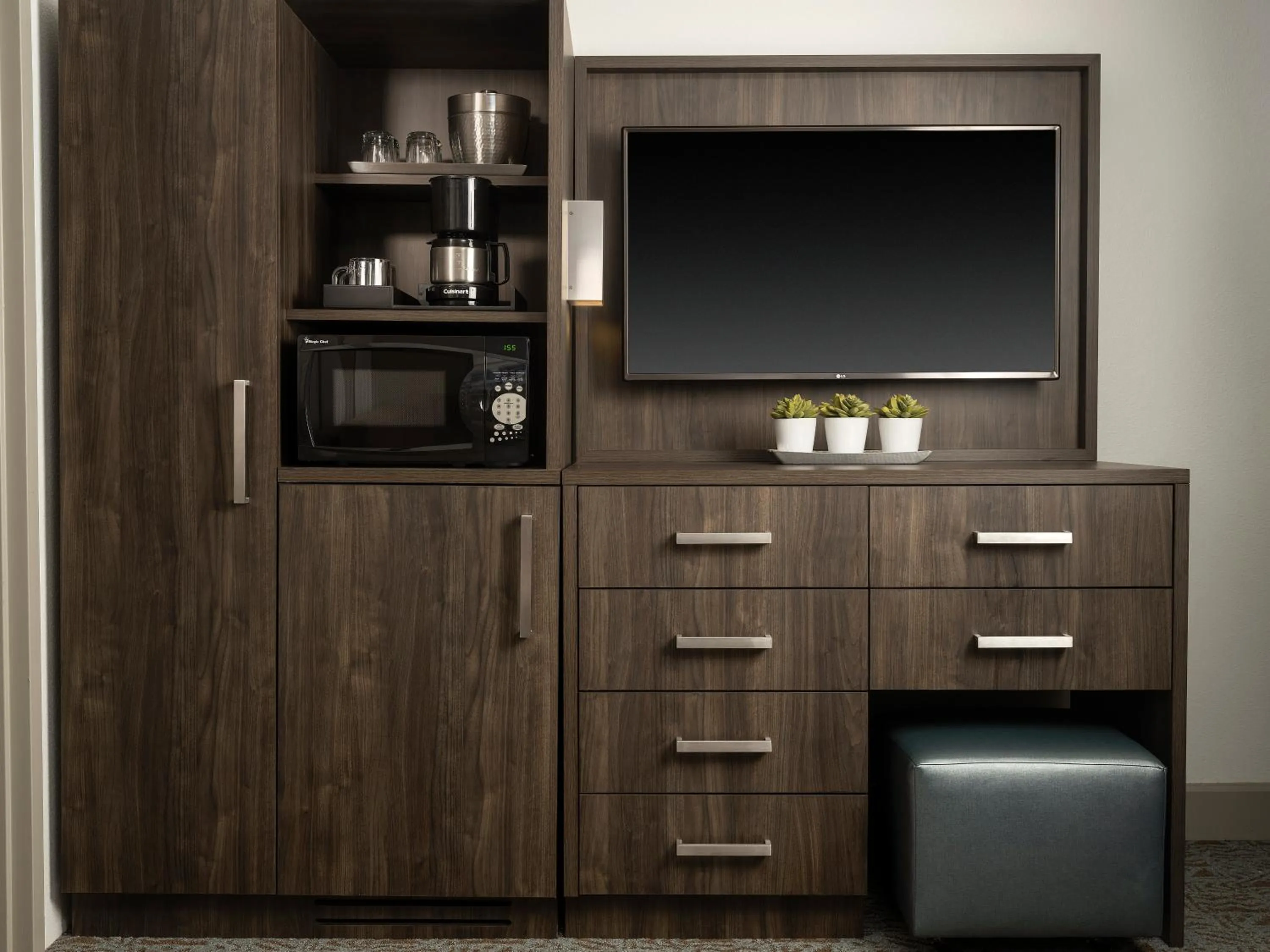 TV and multimedia in Buena Vista Suites Orlando