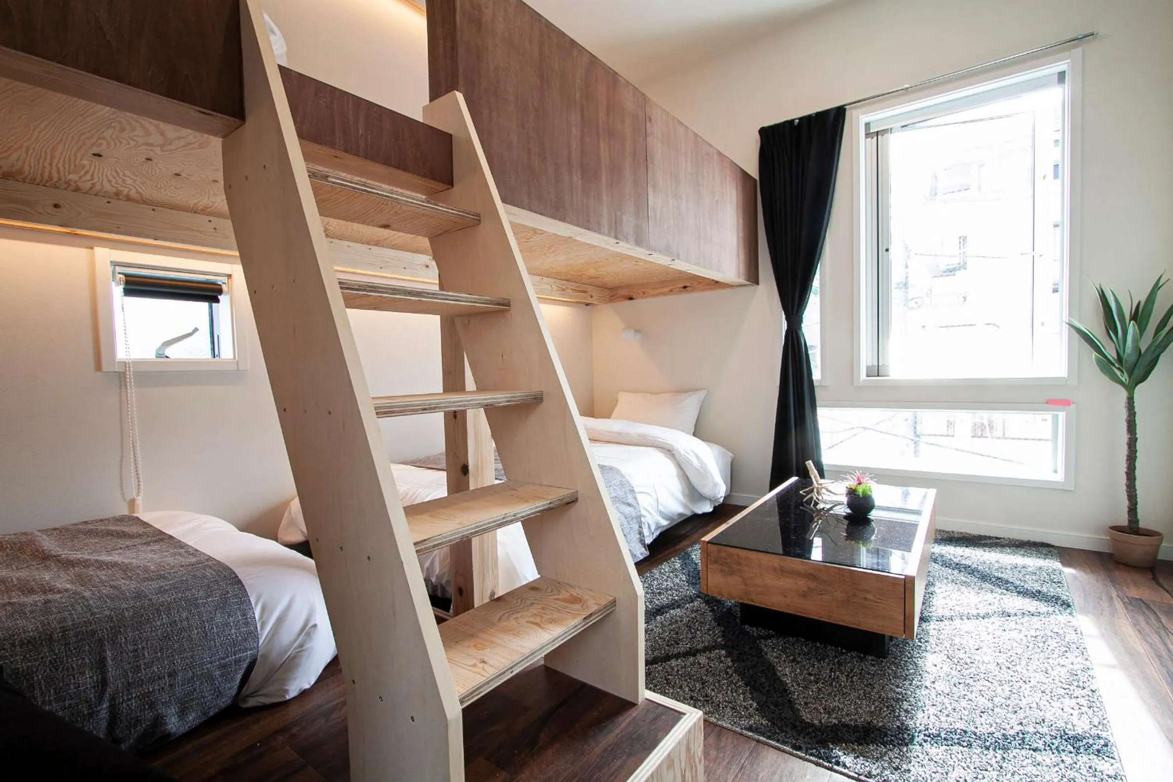 Bed in GRAND CAVE YOKOHAMA