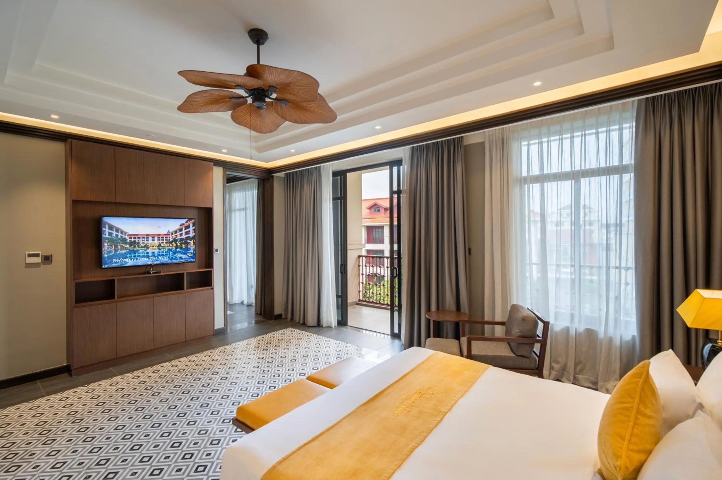 Photo of the whole room, Bed in Senna Hue Hotel