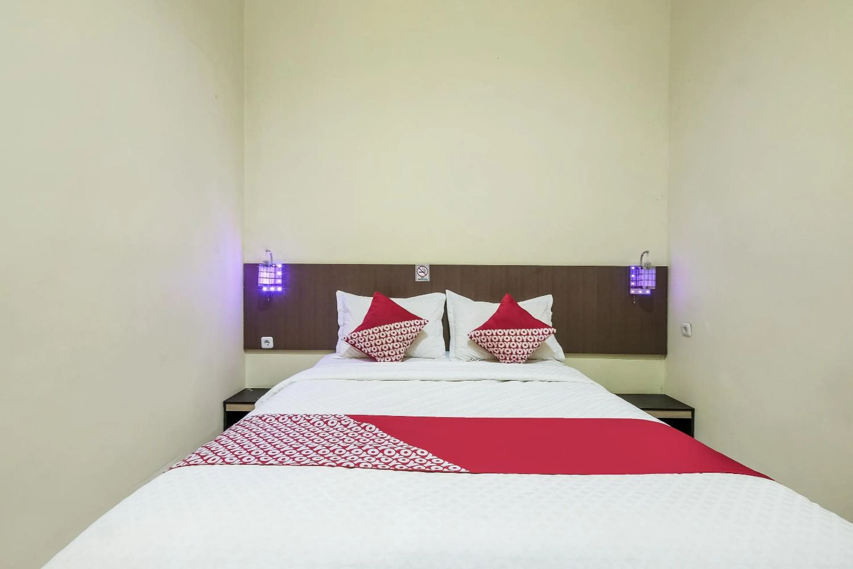Bedroom, Bed in OYO 90910 Pondok Tamsis