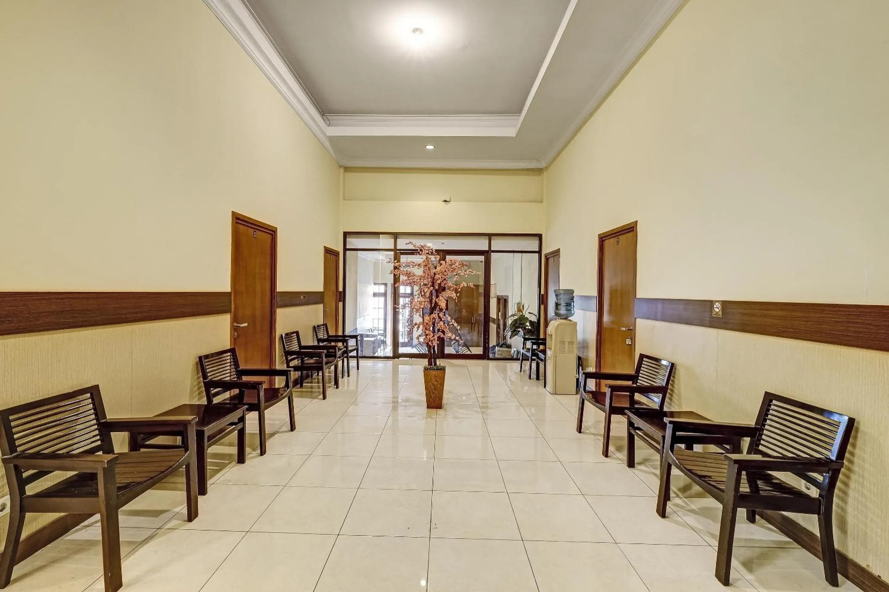 Lobby or reception in OYO 90910 Pondok Tamsis