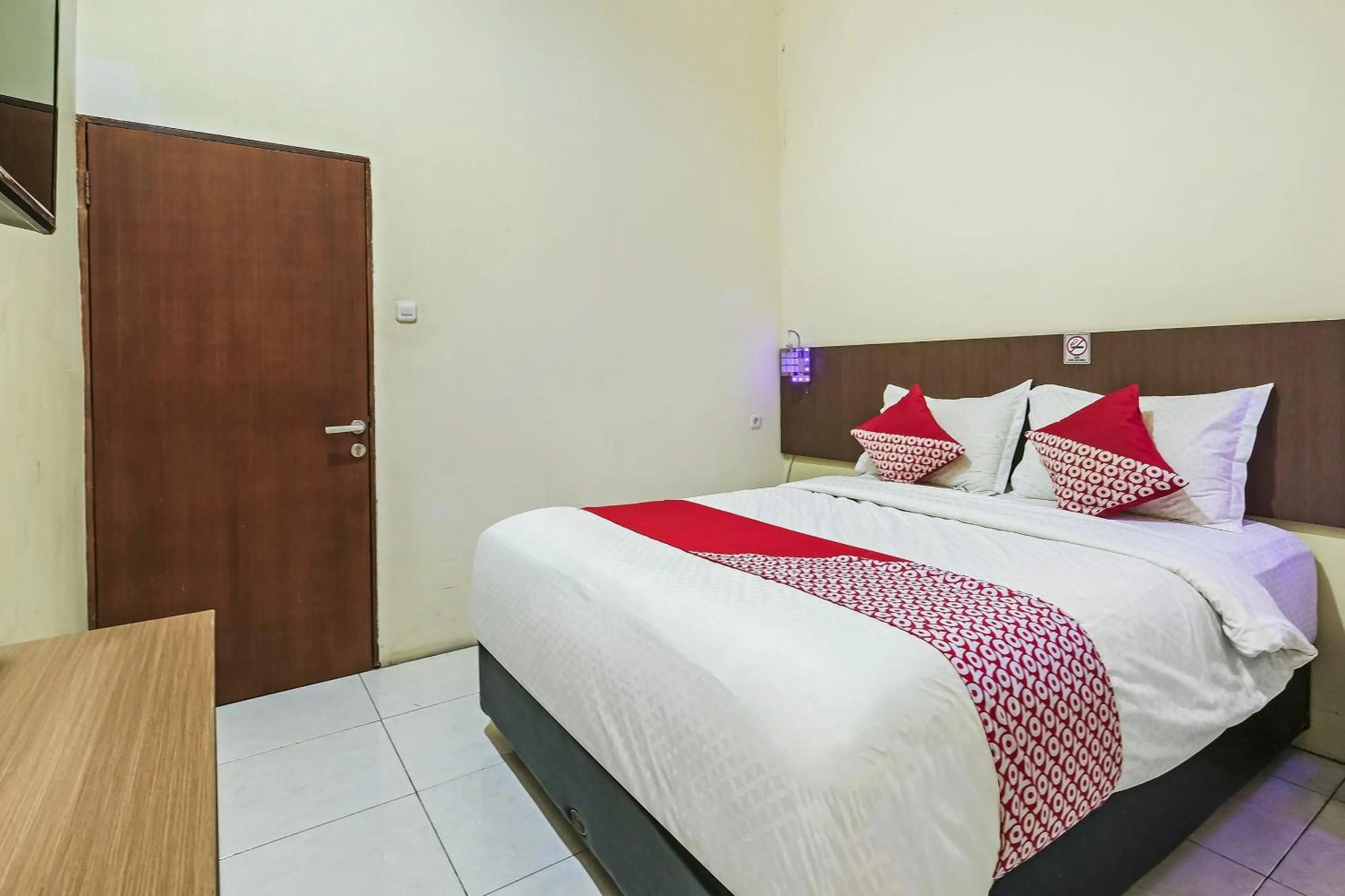 Bedroom, Bed in OYO 90910 Pondok Tamsis