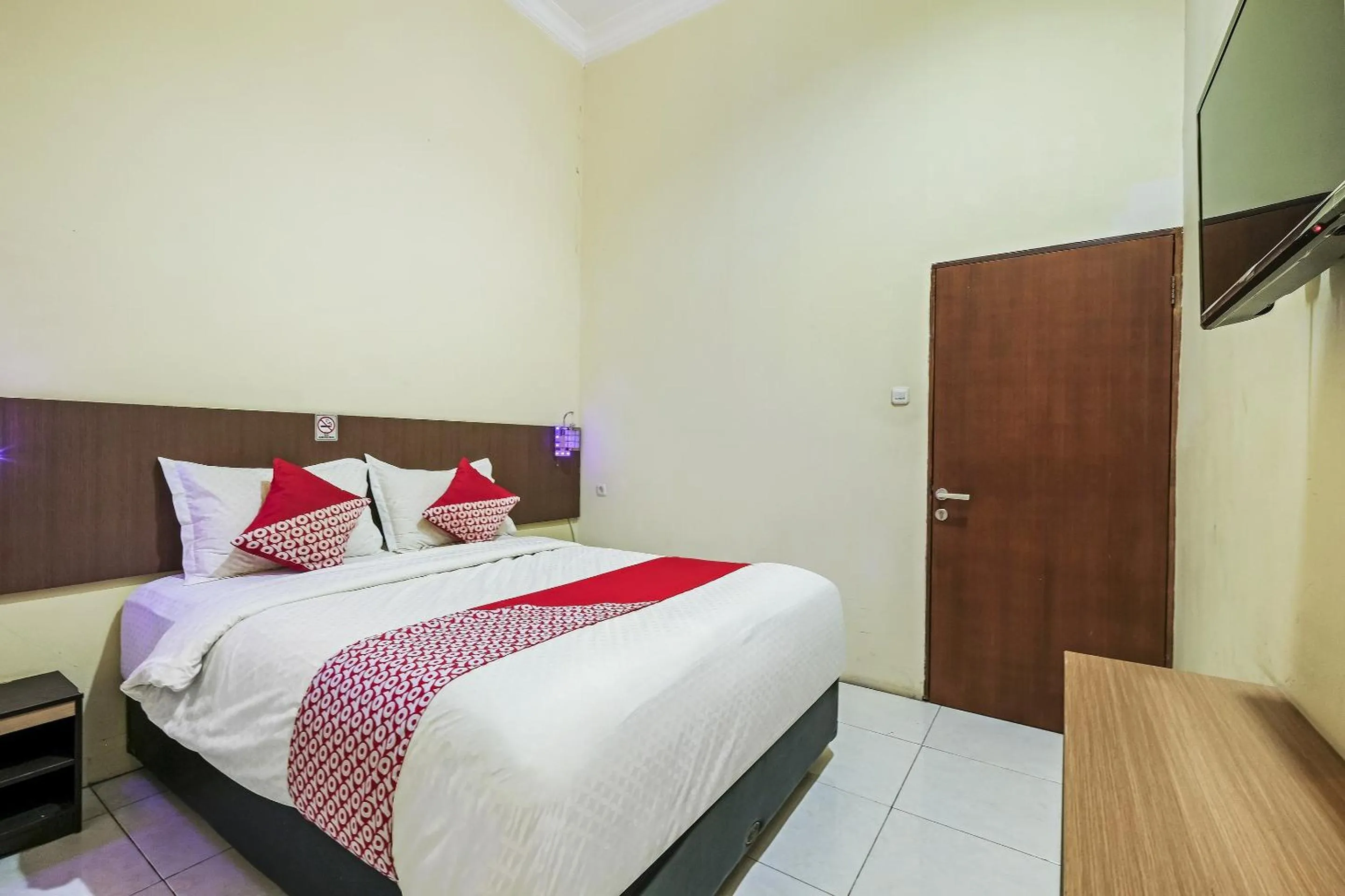 Bedroom, Bed in OYO 90910 Pondok Tamsis