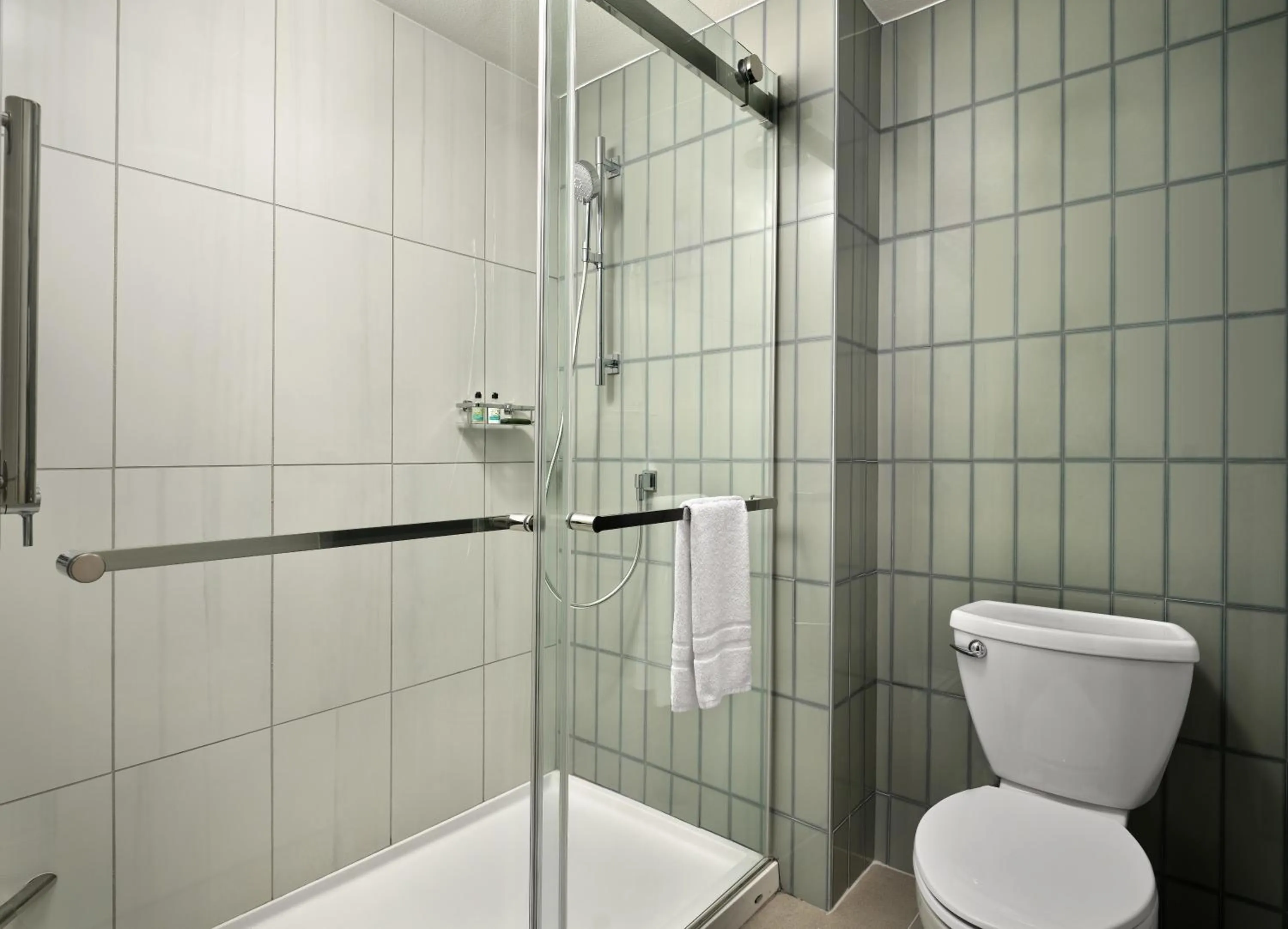 Shower in Caribe Royale Orlando