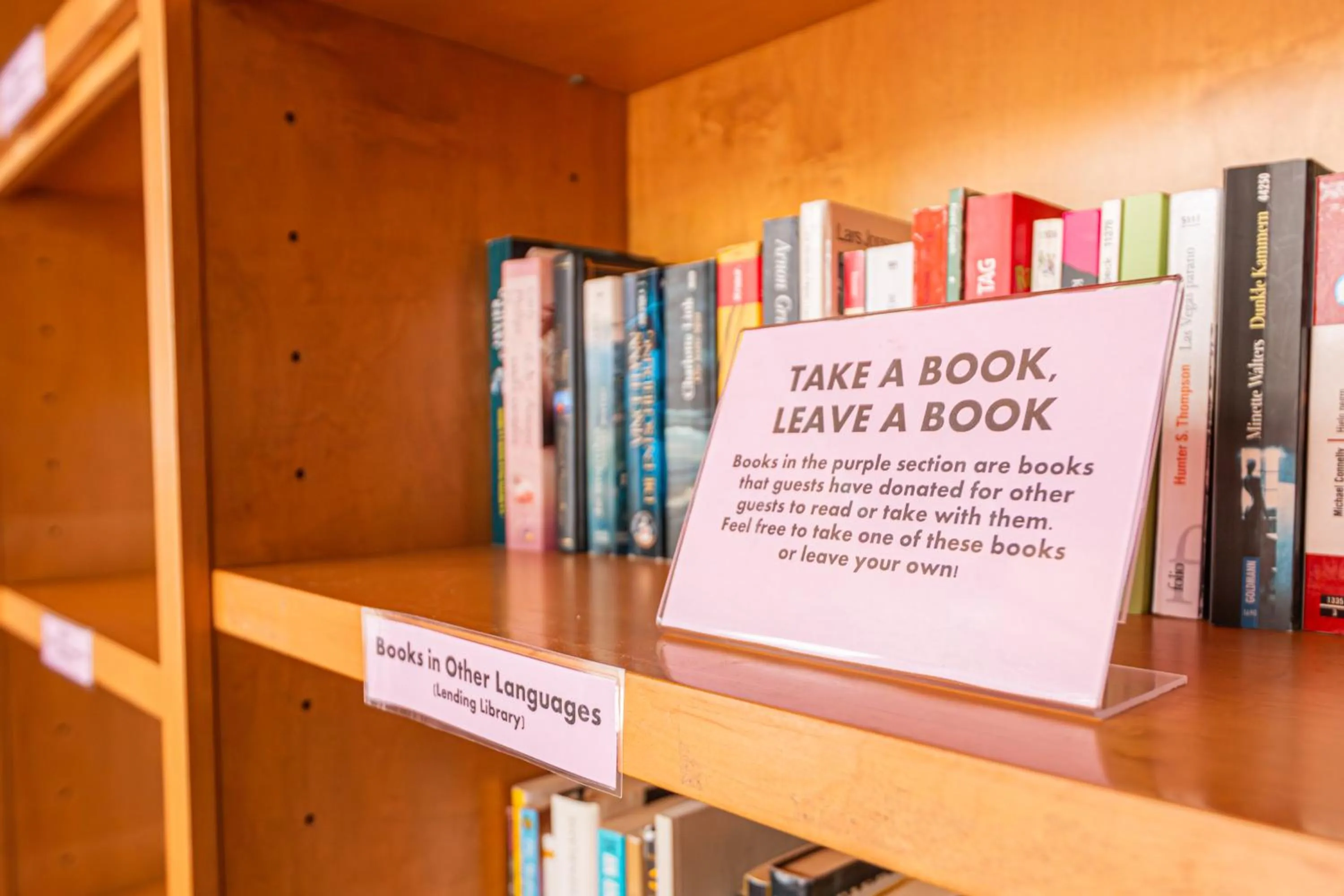 Library in HI Chicago Hostel