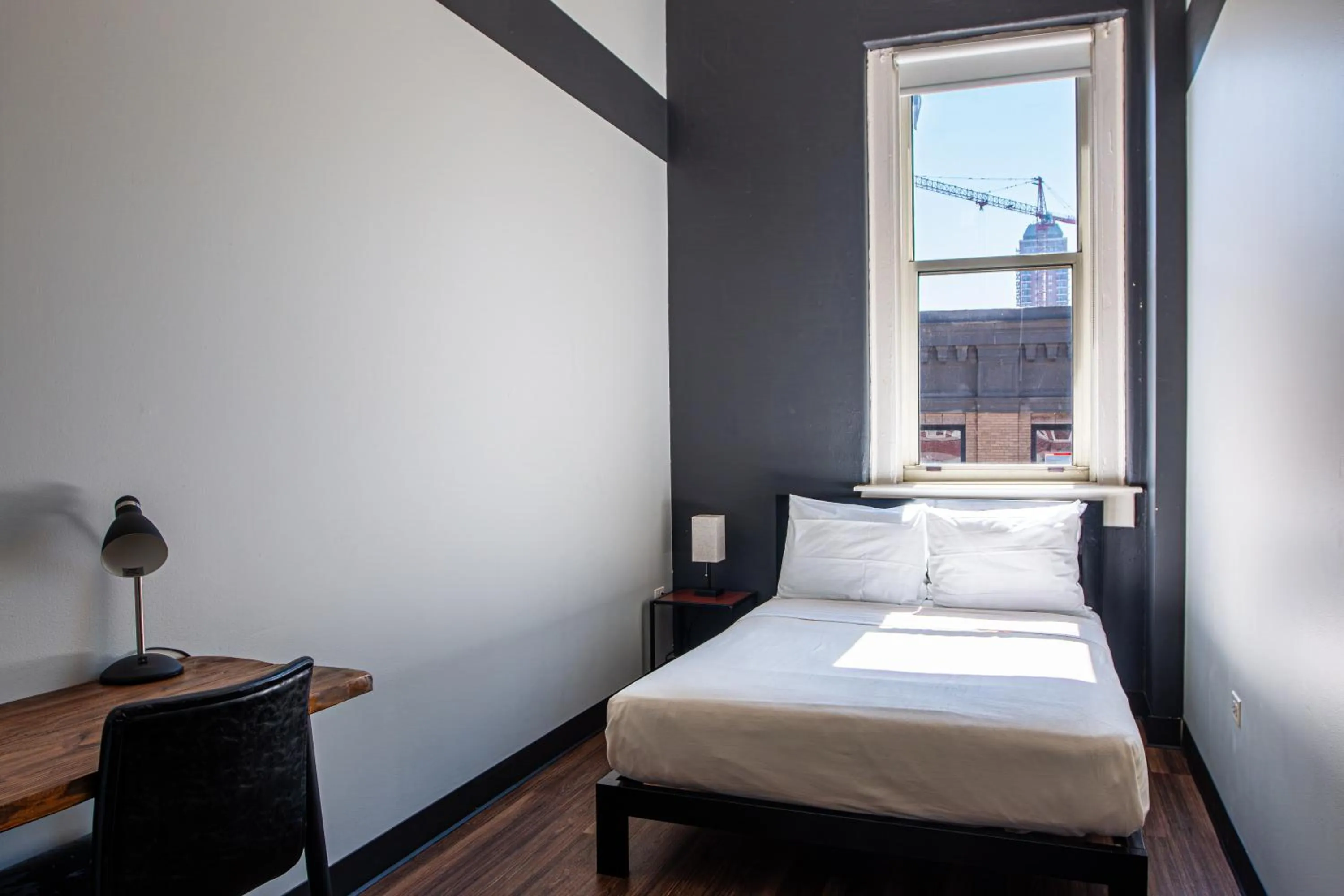 Bed in HI Chicago Hostel