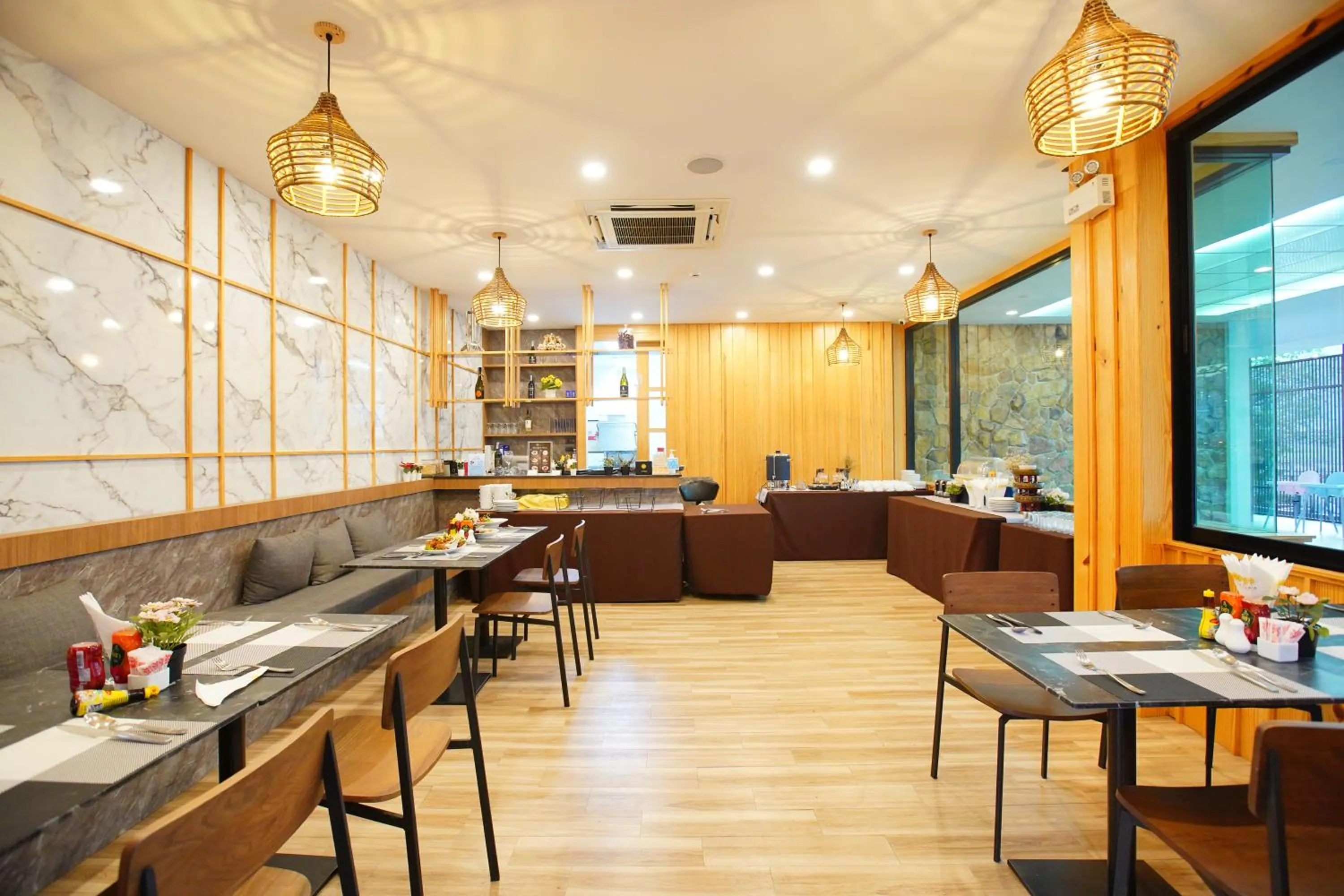 Restaurant/places to eat in TEVA Valley Resort