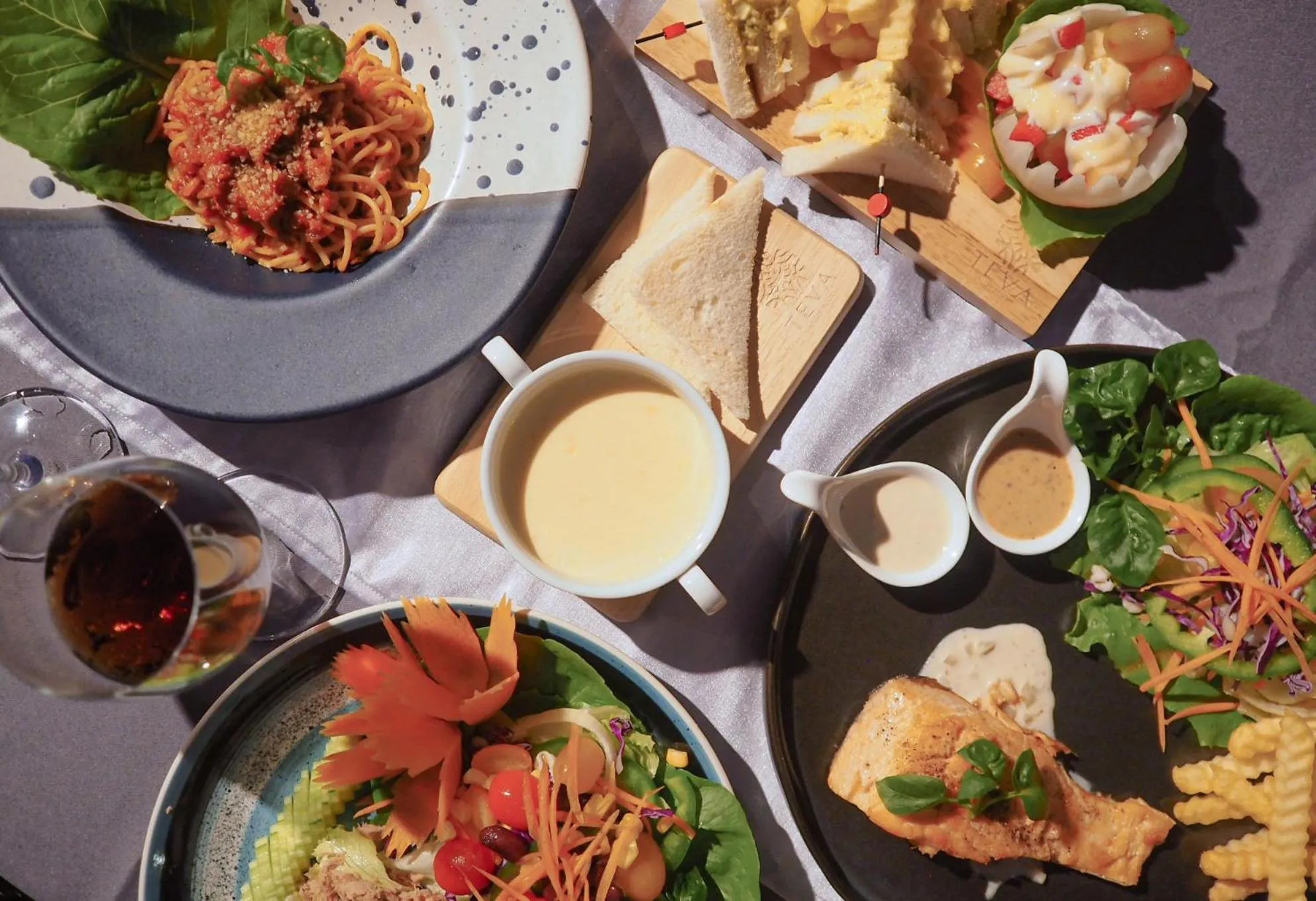 Restaurant/places to eat in TEVA Valley Resort