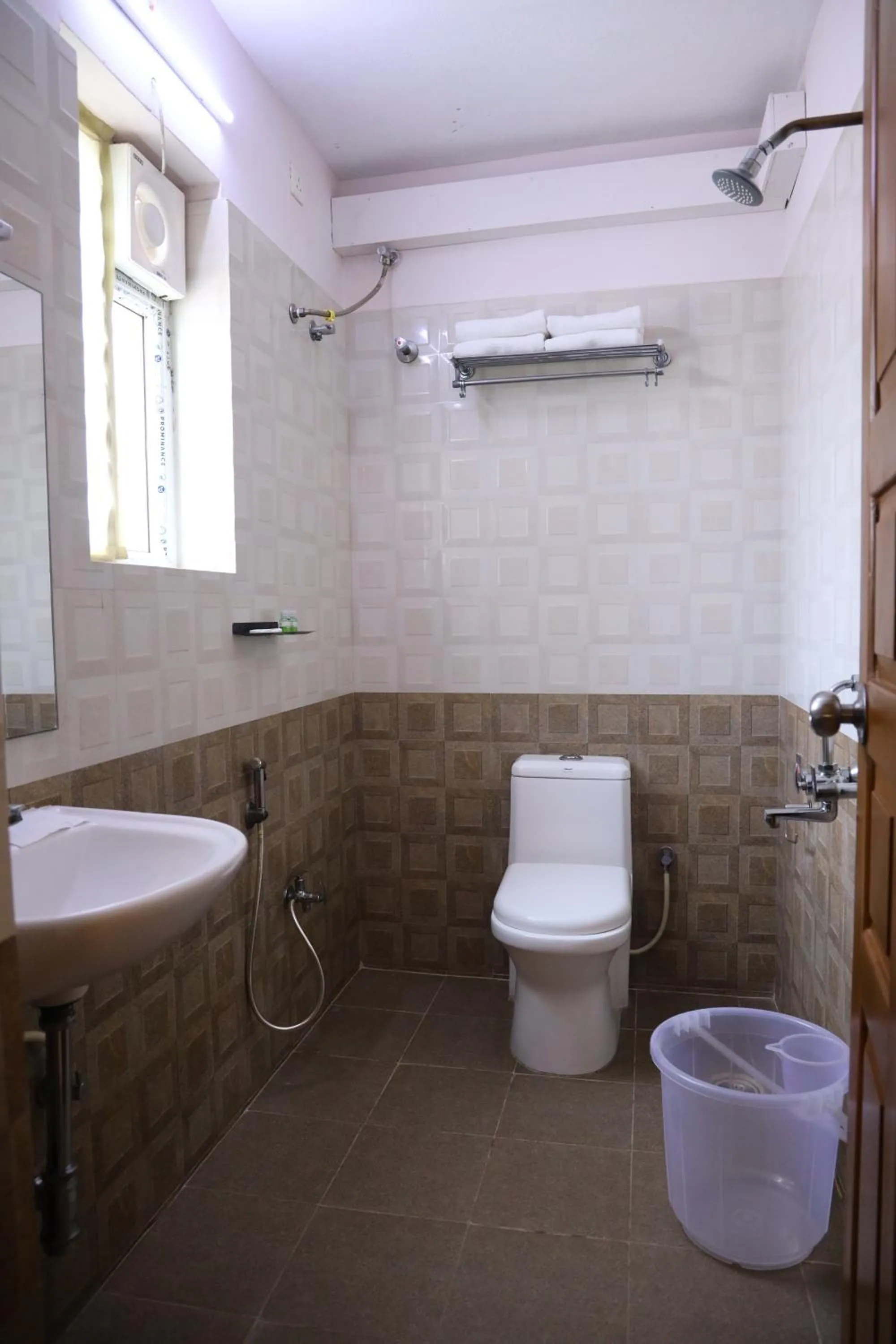 Bathroom in Kfour Apartment & Hotels Private Limited