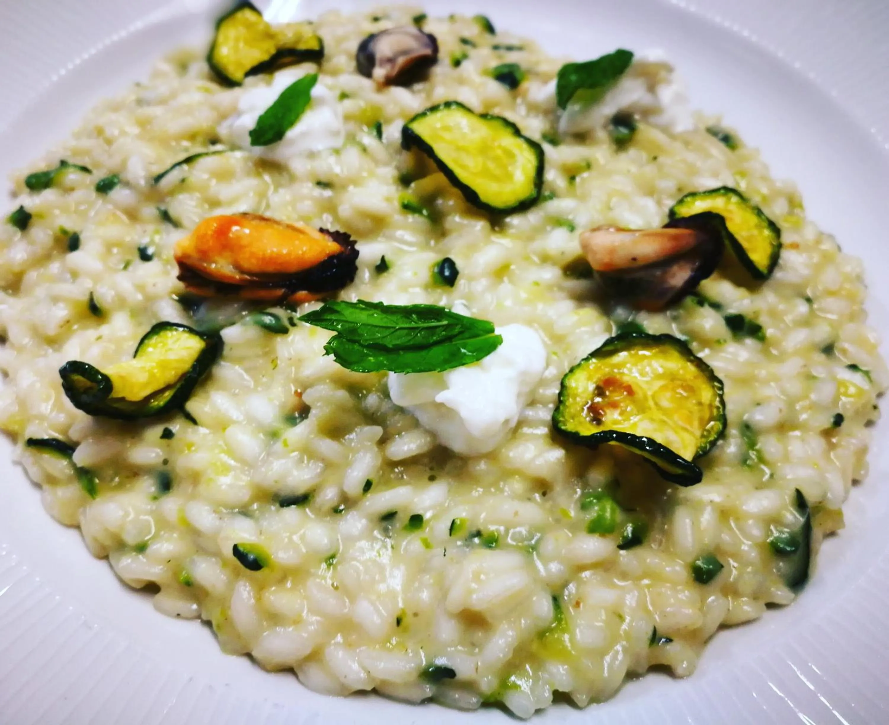 Food and drinks in Magic Hotel