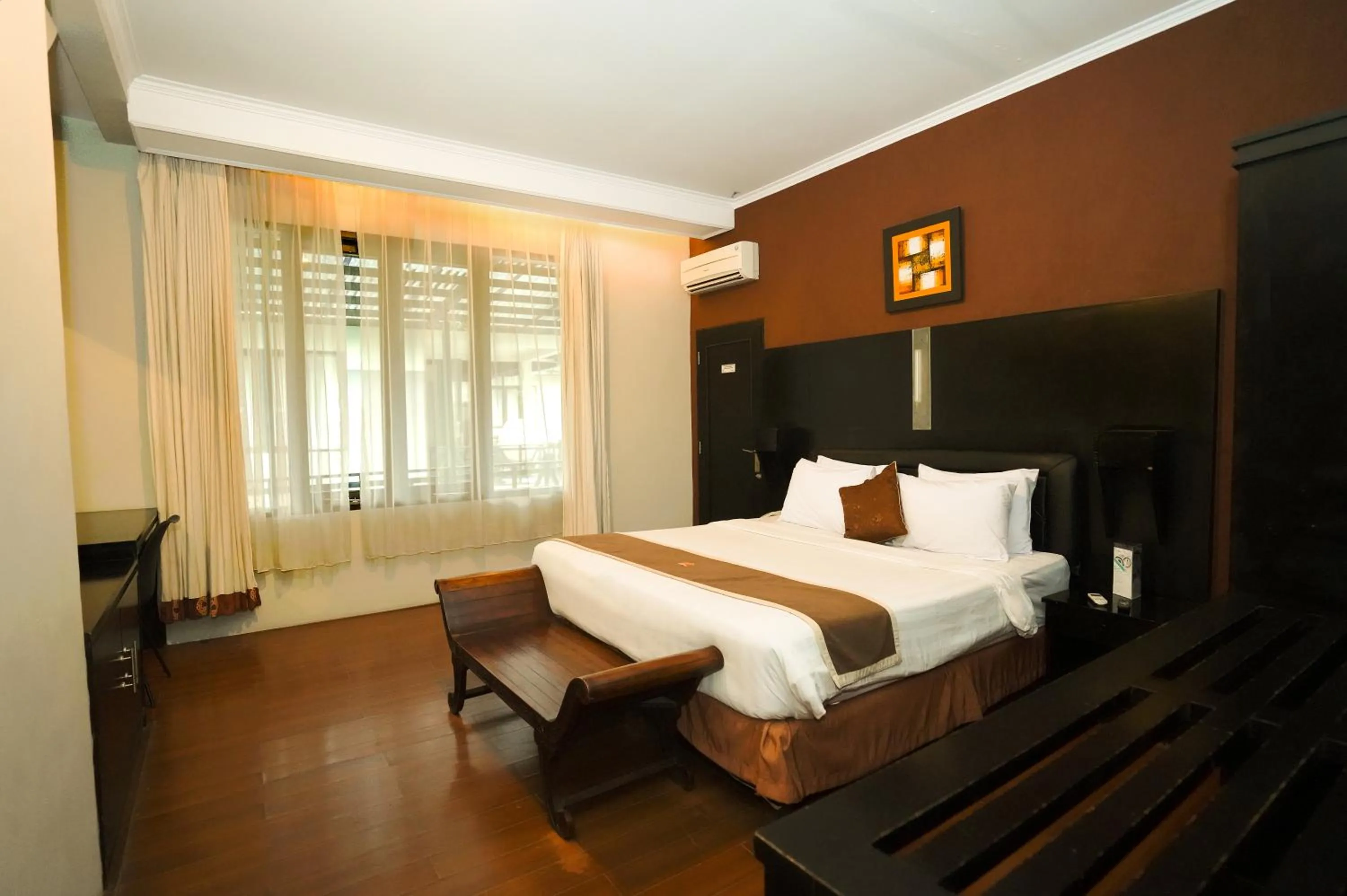 Bed in Sabda Alam Hotel & Resort