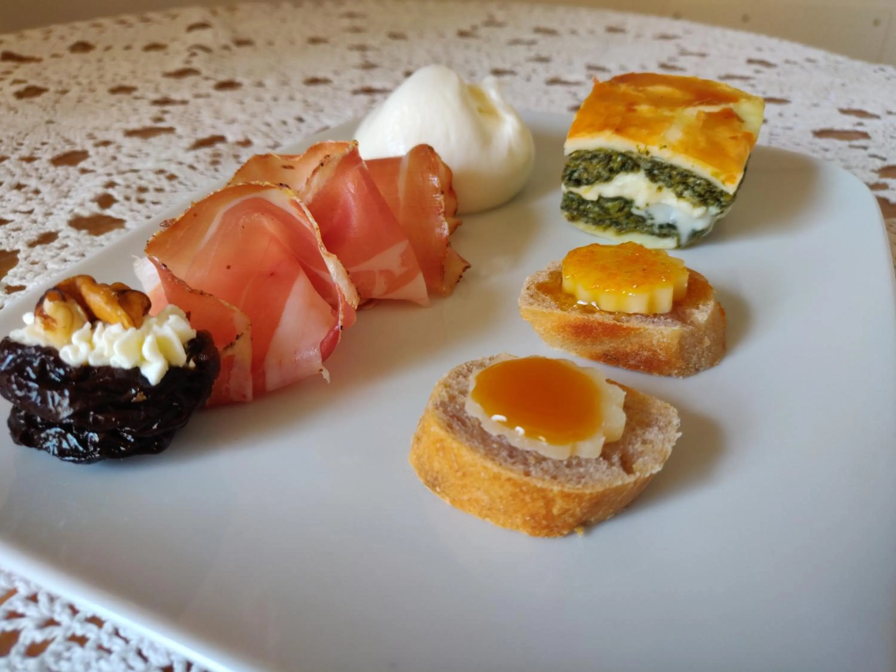 Food and drinks in Palazzo Muro Leccese Relais de Charme & Wellness