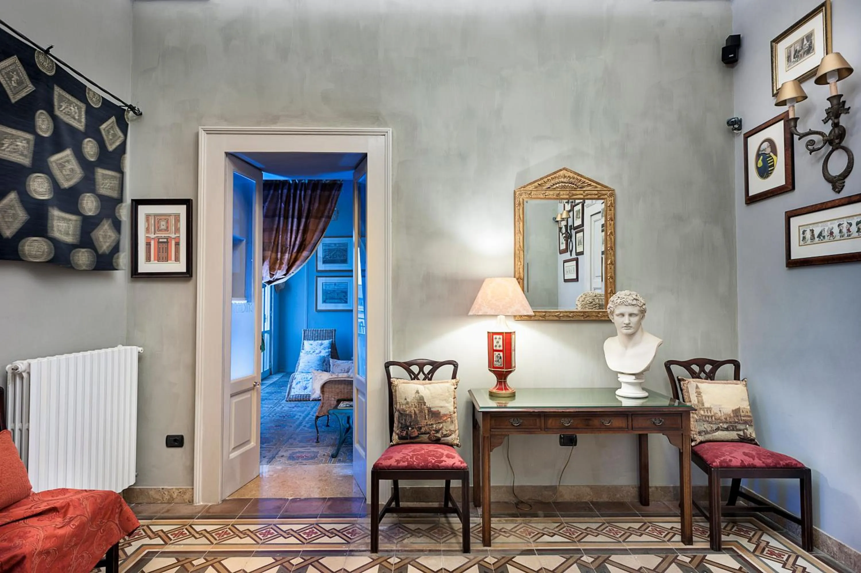 Communal lounge/ TV room in Palazzo Muro Leccese Relais de Charme & Wellness