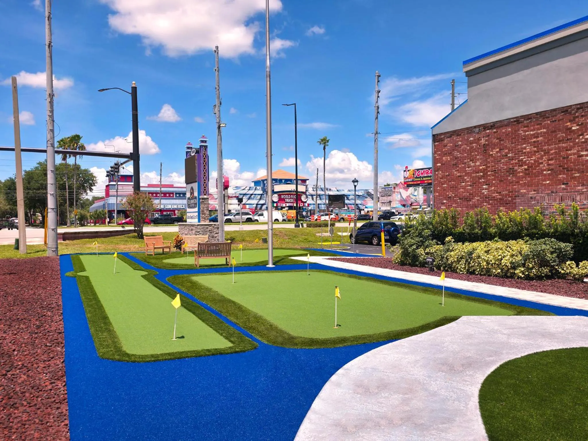 Minigolf in Celebration Suites