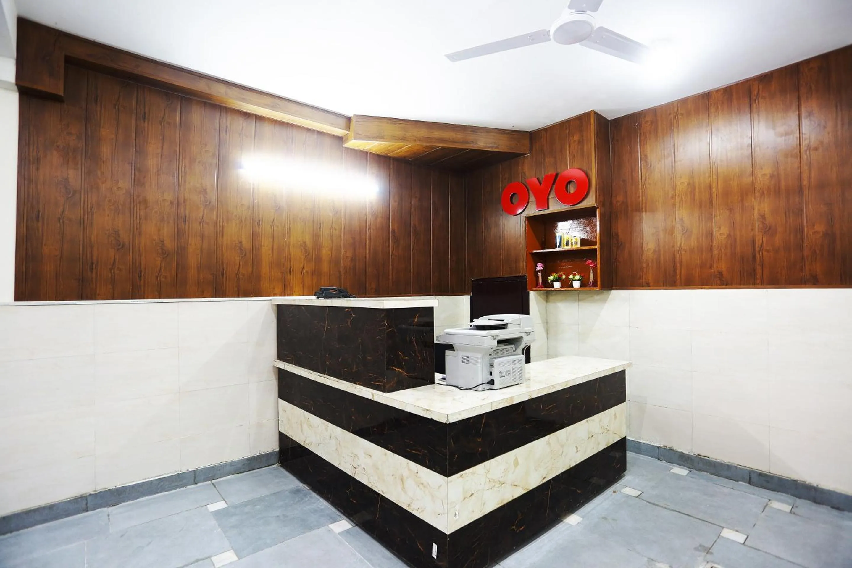 Lobby or reception in Hotel O Karan Residency
