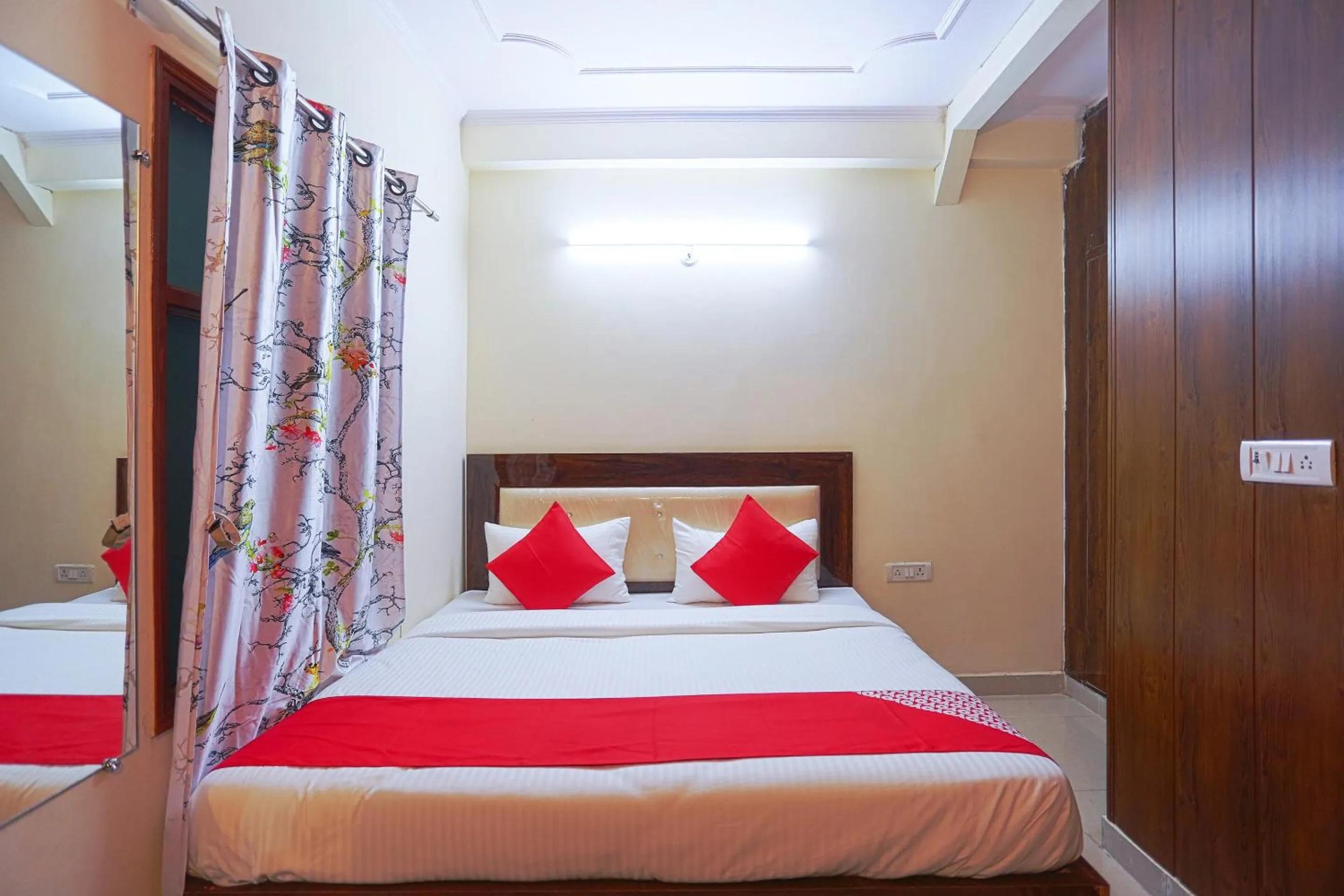 Bedroom, Bed in Hotel O Karan Residency