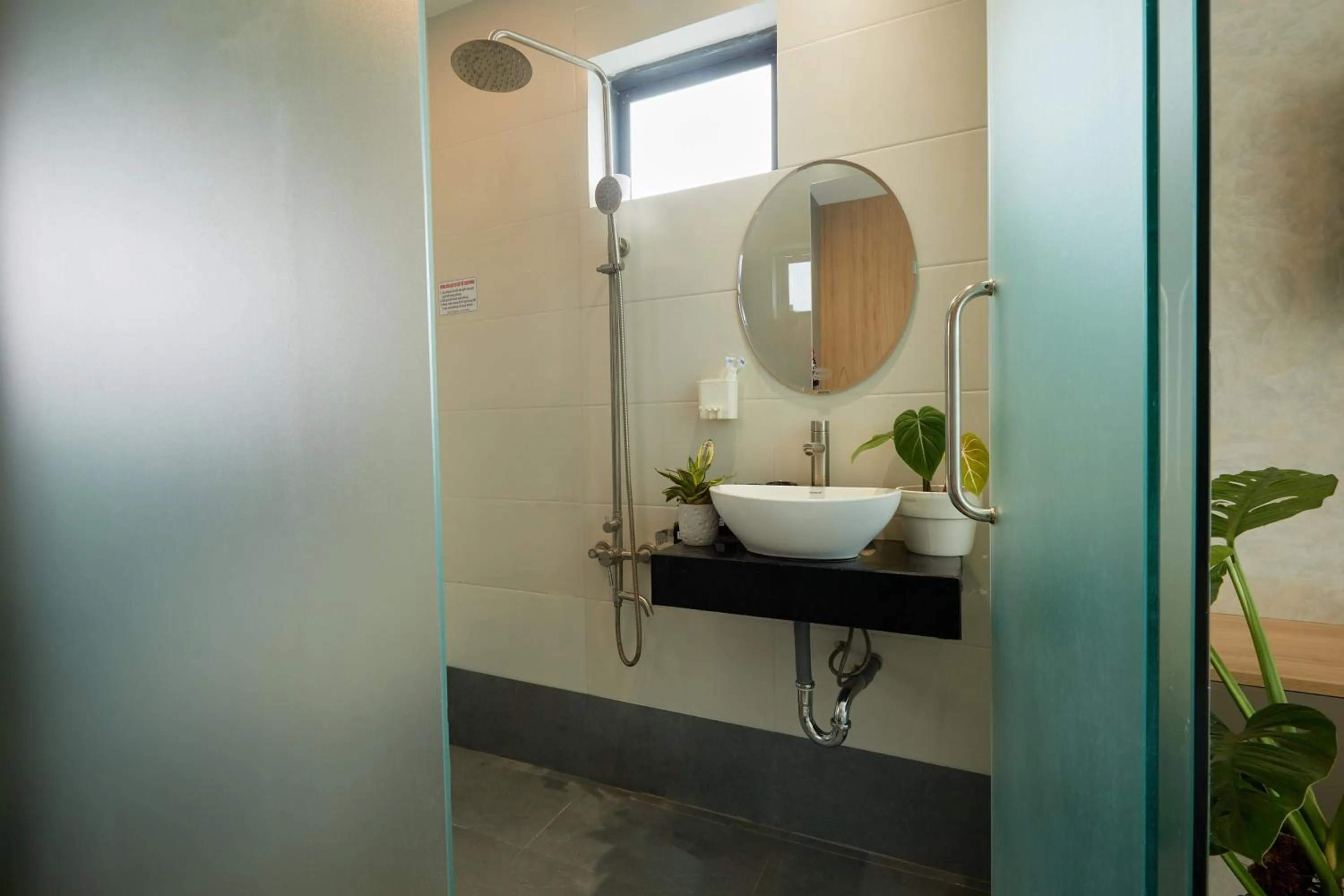 Toilet in Lux Quy Nhon Homestay