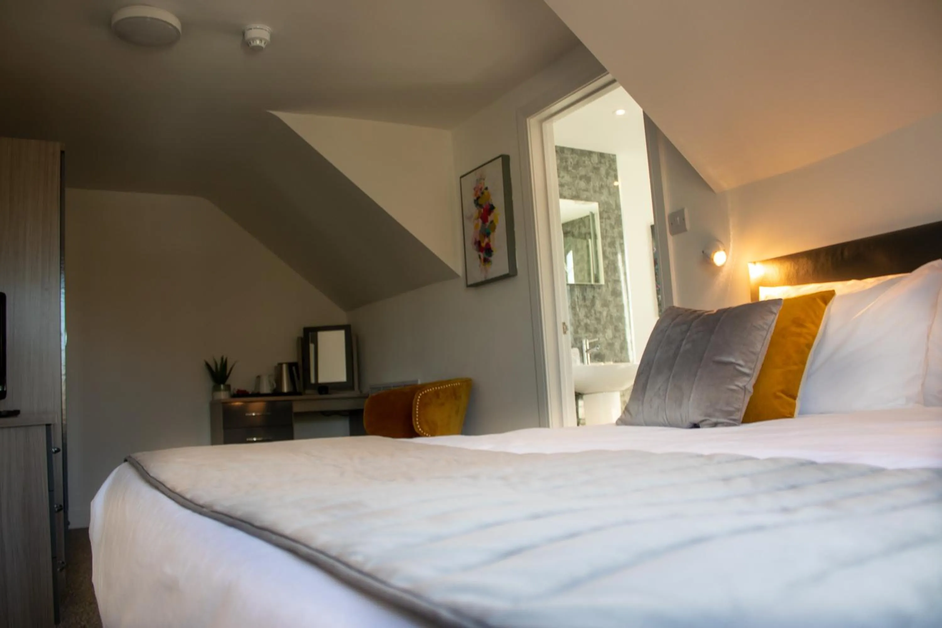 Bedroom, Bed in Fino Rooms