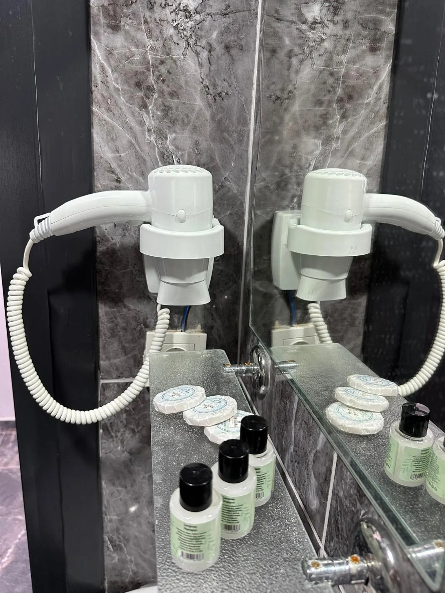 Toilet in HİSAR HOTEL