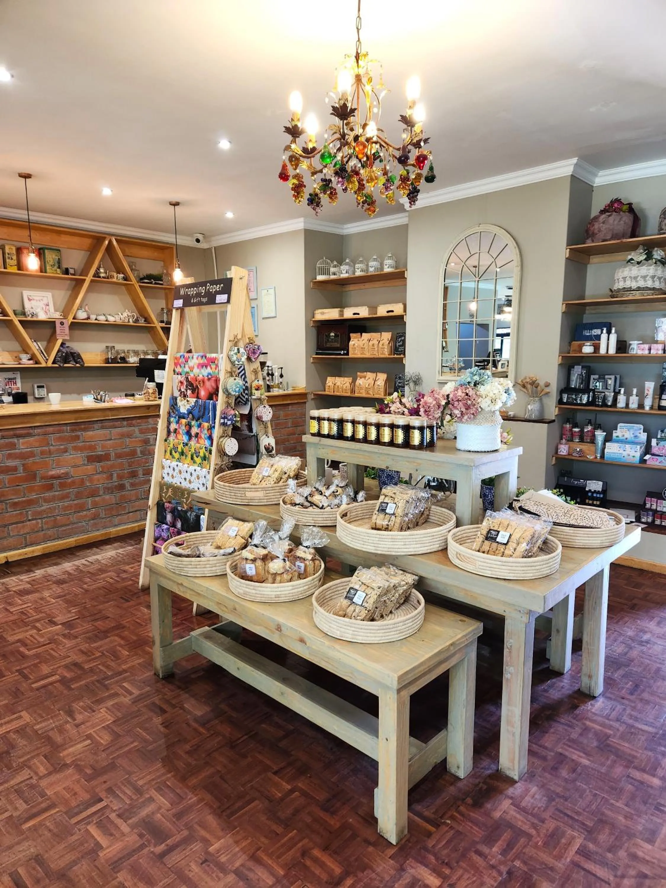Mijn Kitchen Coffee Shop and B&B