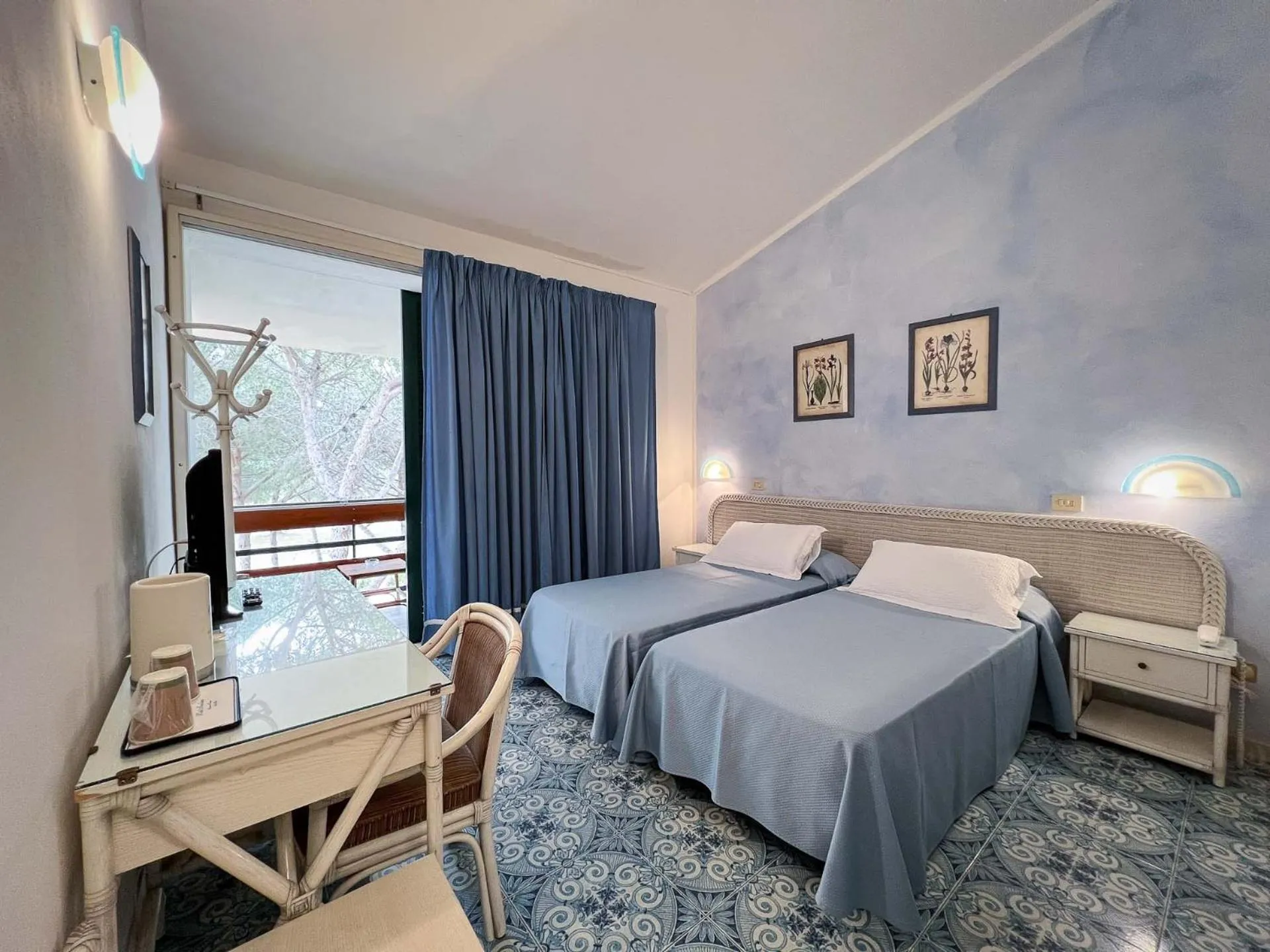 Photo of the whole room in Hotel Meridiana