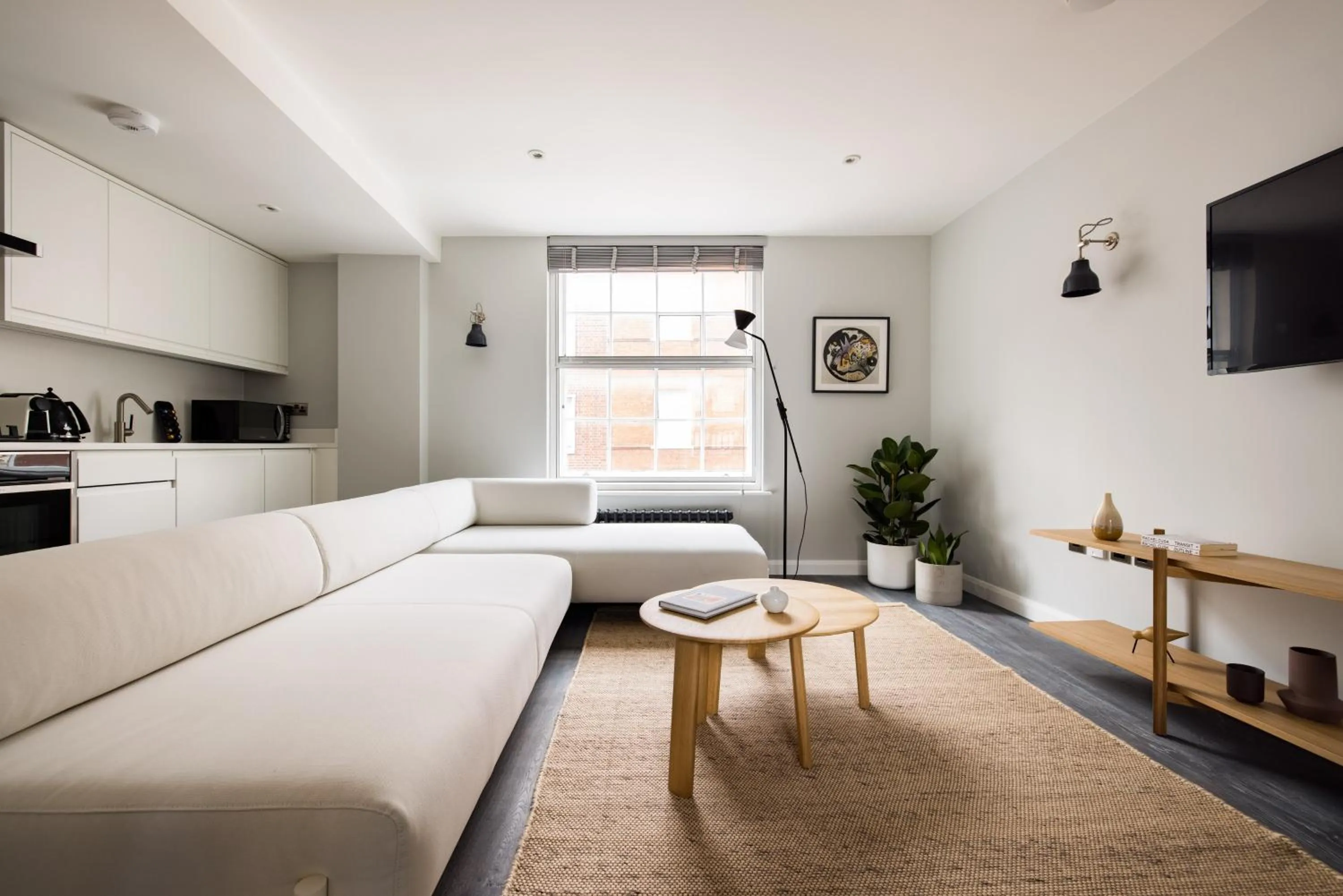 Hausd - Leicester Square