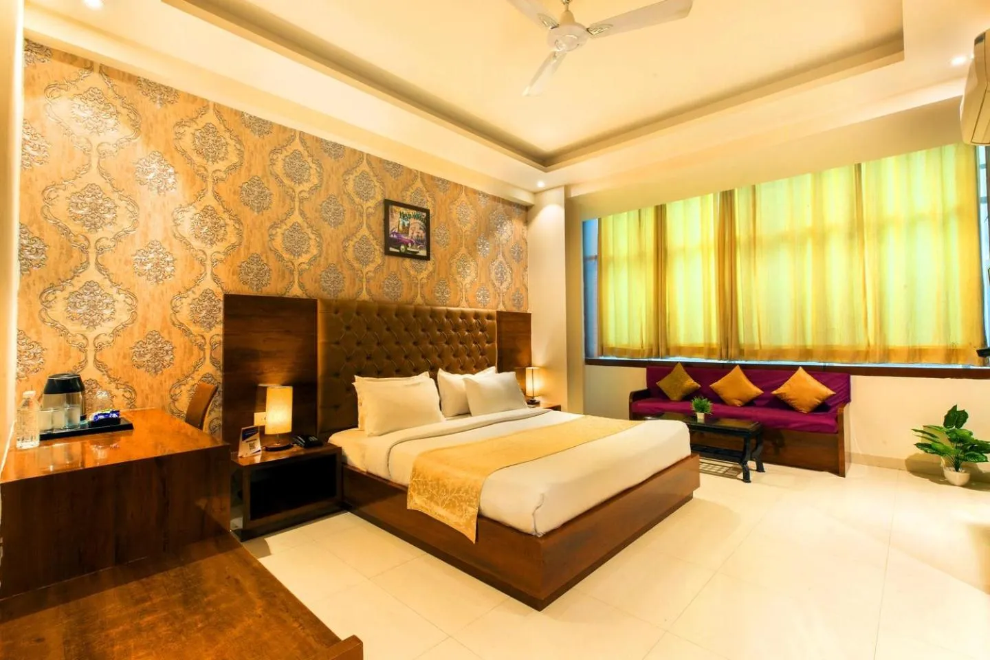 Bedroom, Bed in The Vegas By De Pavilion, Delhi Airport