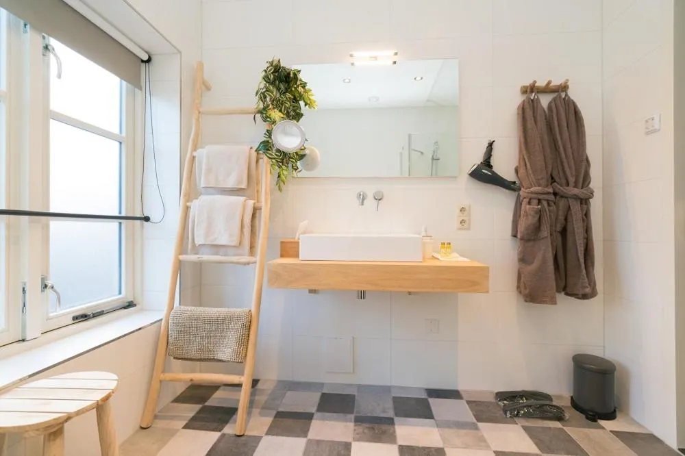 Shower in B&B De Dorpshoeve