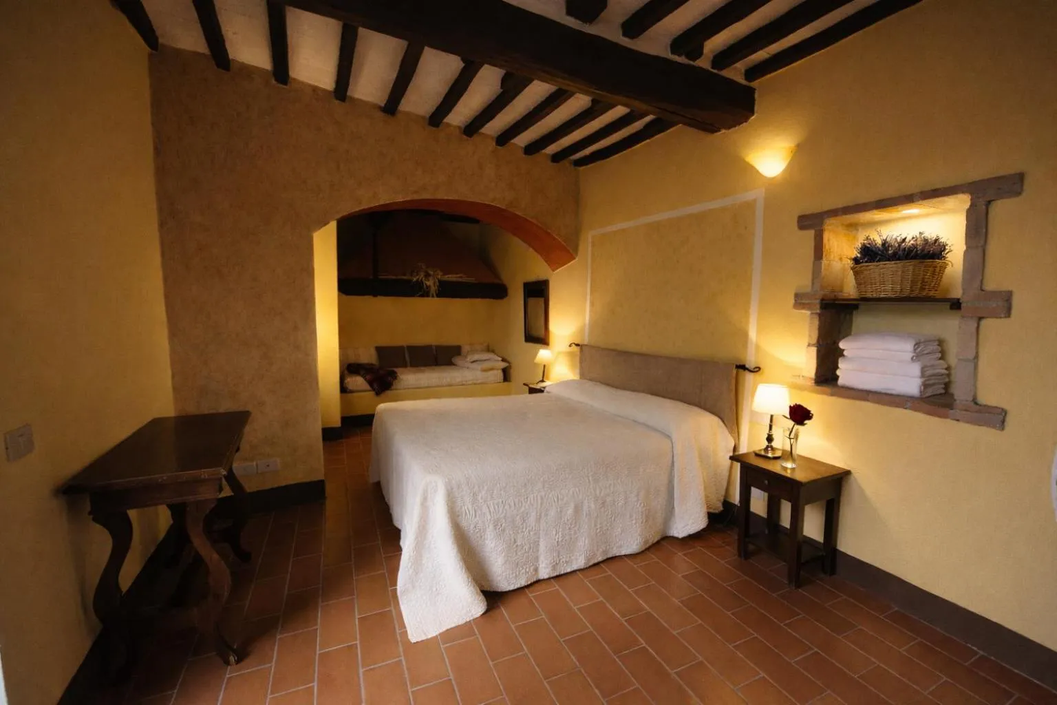 Bed in Fattoria Agriturismo Nerbona