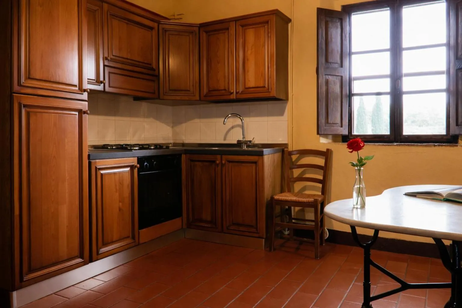 Kitchen or kitchenette in Fattoria Agriturismo Nerbona