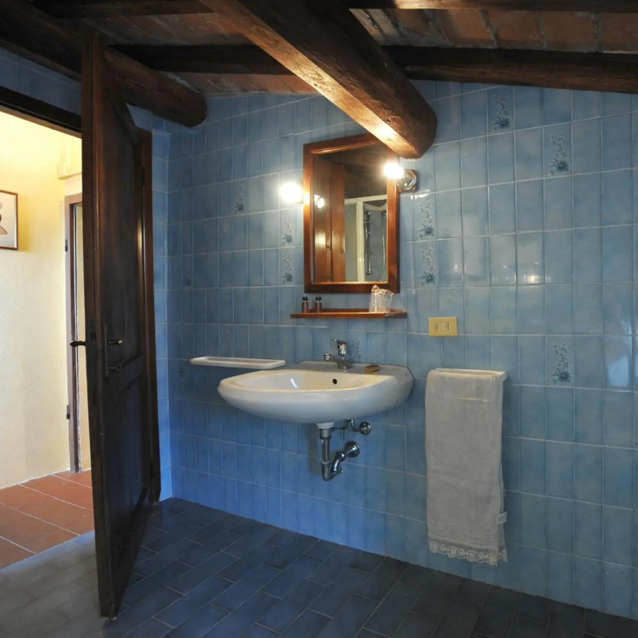 Bathroom in Fattoria Agriturismo Nerbona