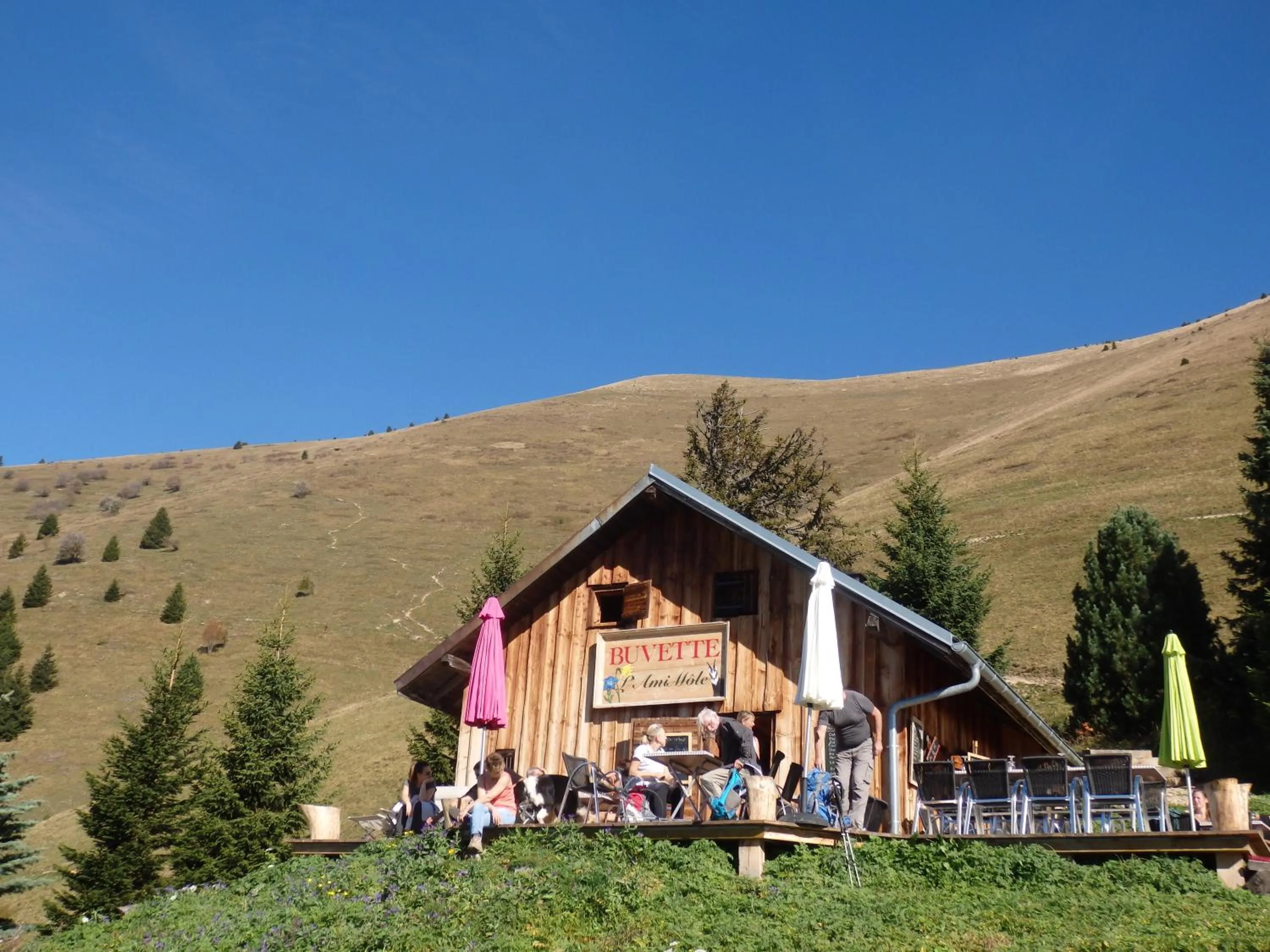 Restaurant/places to eat in AU COEUR DES ALPES