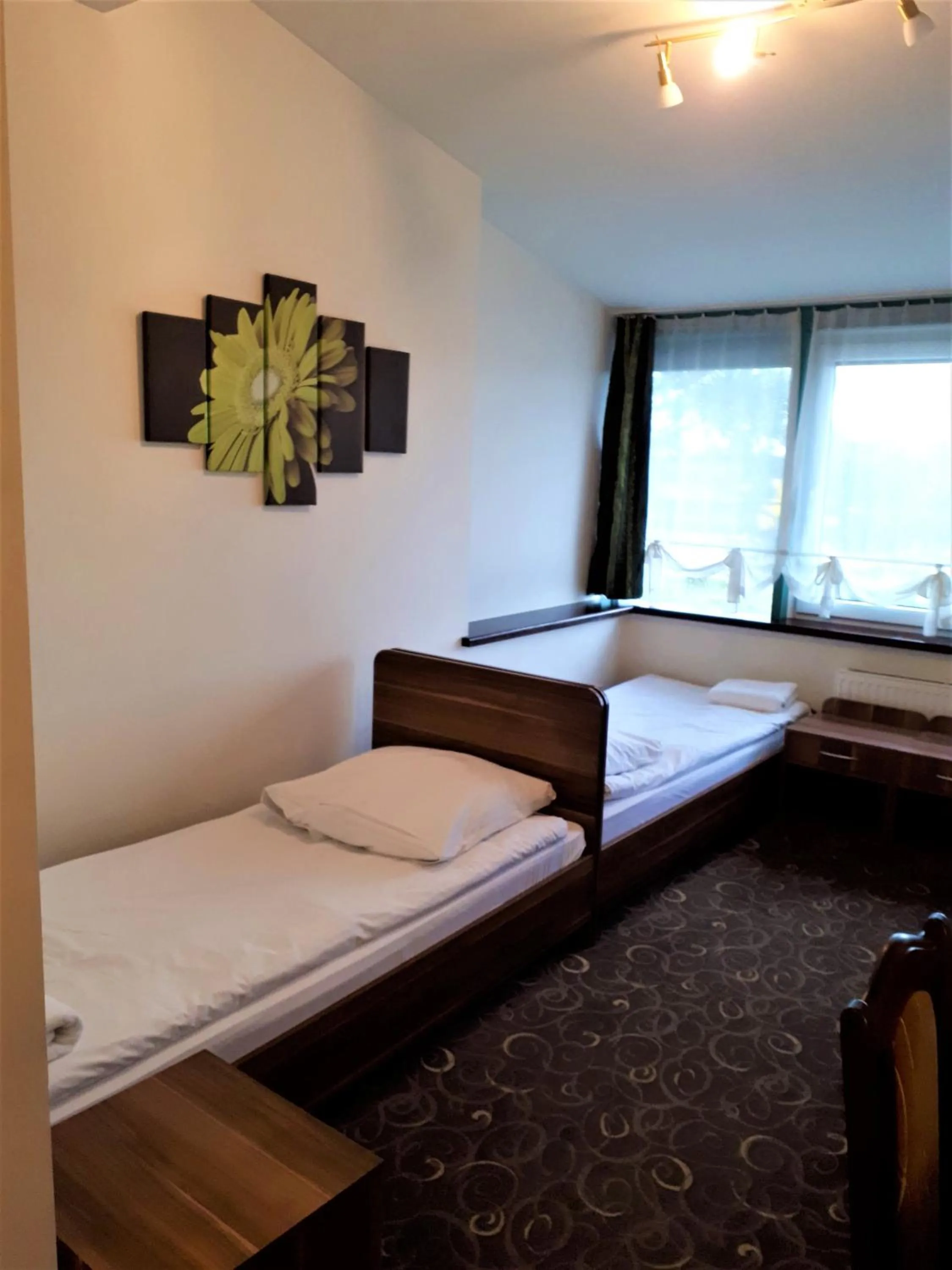 Photo of the whole room, Bed in Motel Orion Wolsztyn