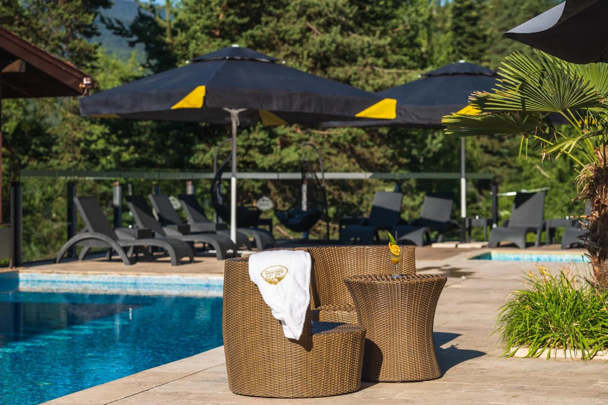 Swimming pool in Katalina SPA Resort