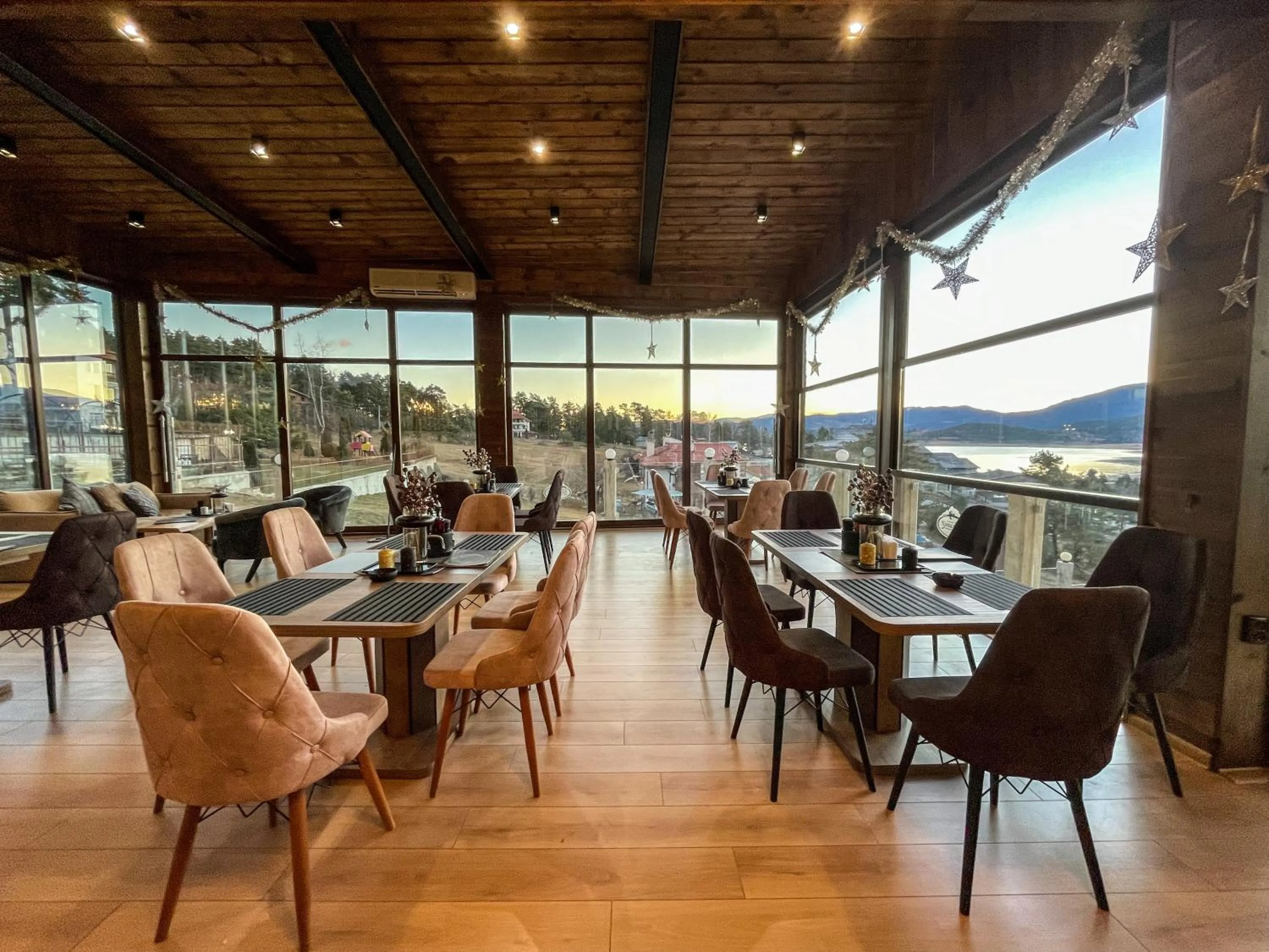 Banquet/Function facilities in Katalina SPA Resort