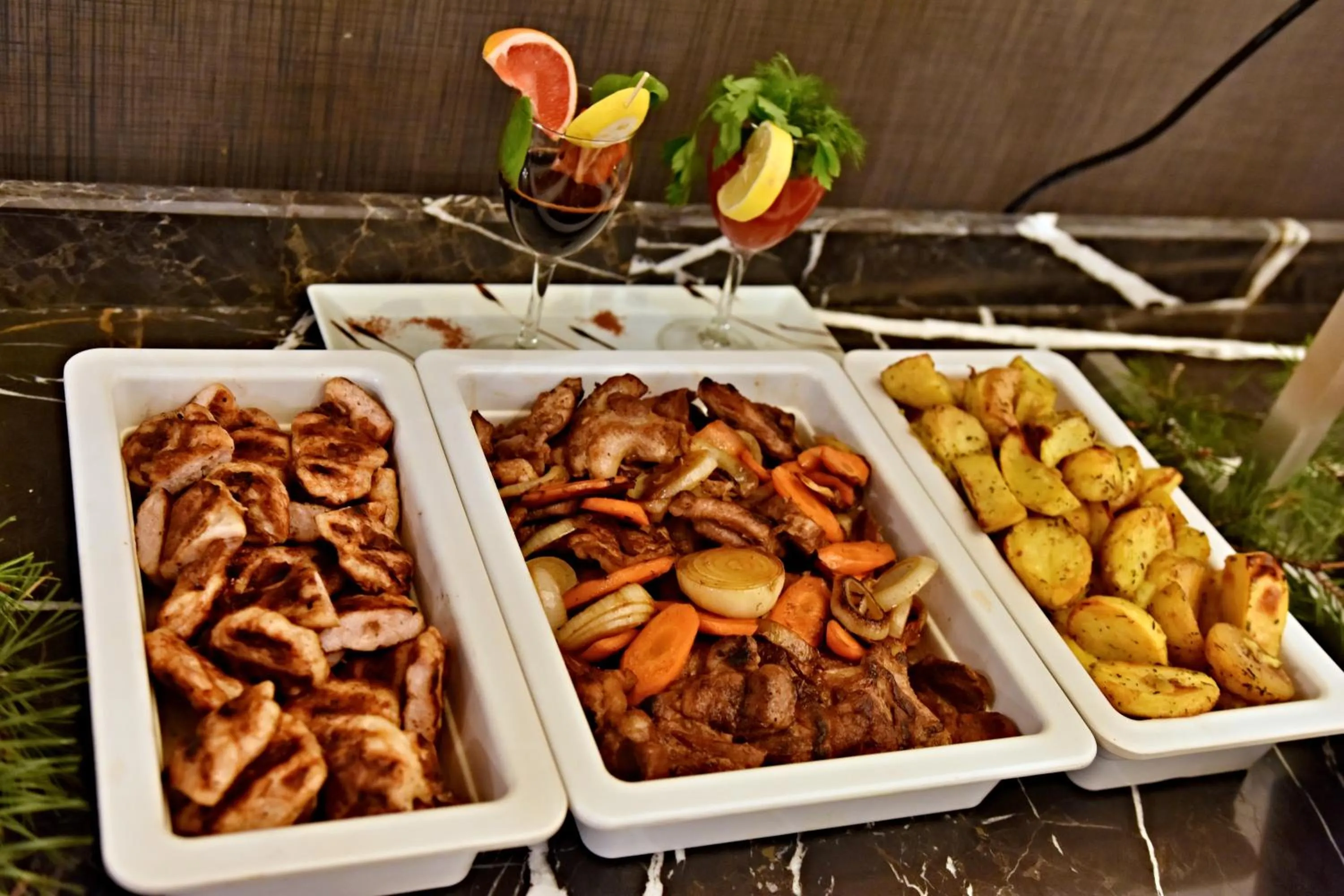 Food and drinks in Katalina SPA Resort